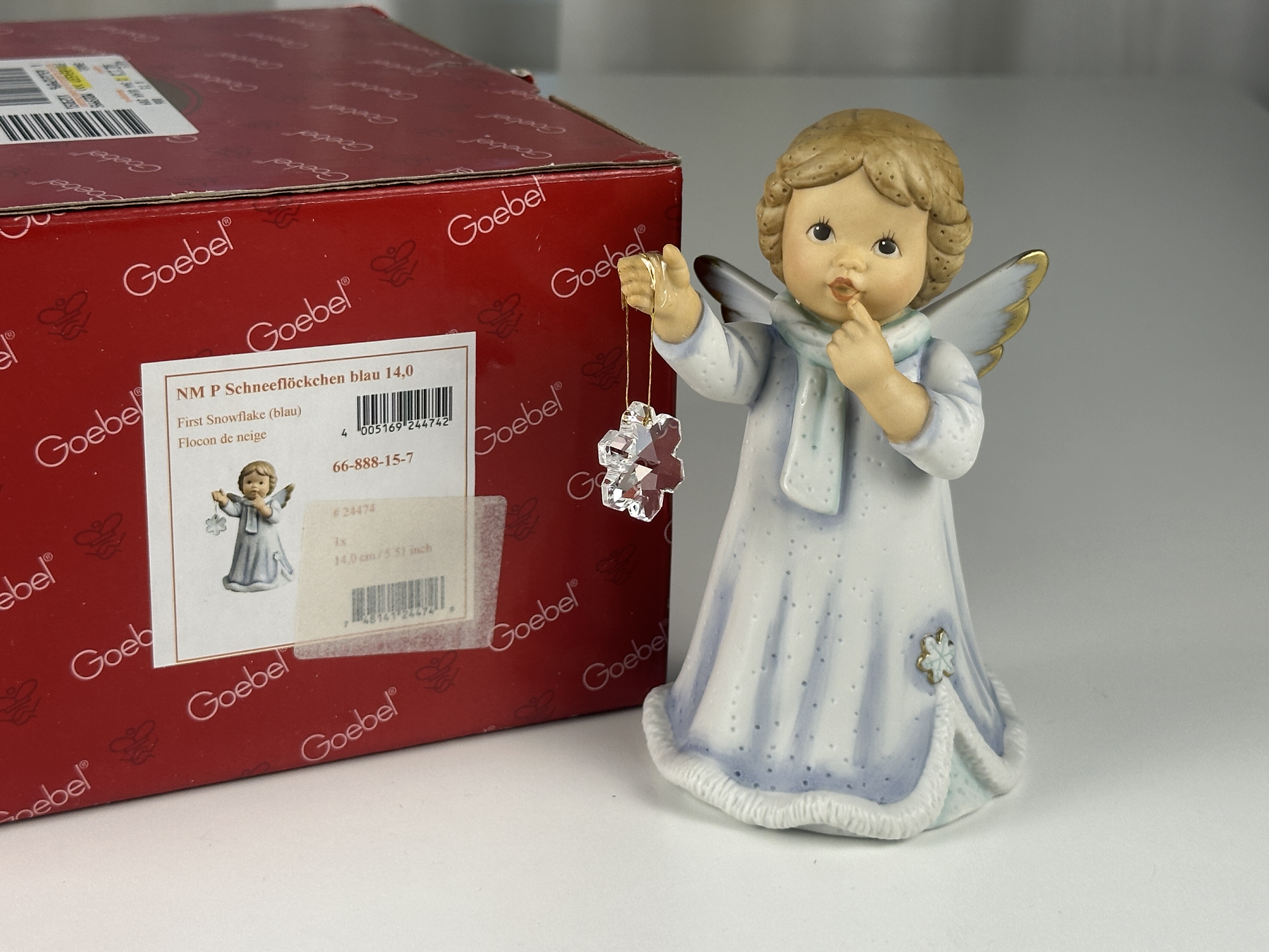  Goebel Figur Nina Marco 66 888 Schneeflöckchen 14 cm - 1 Wahl. Mit OVP in Top Zustand