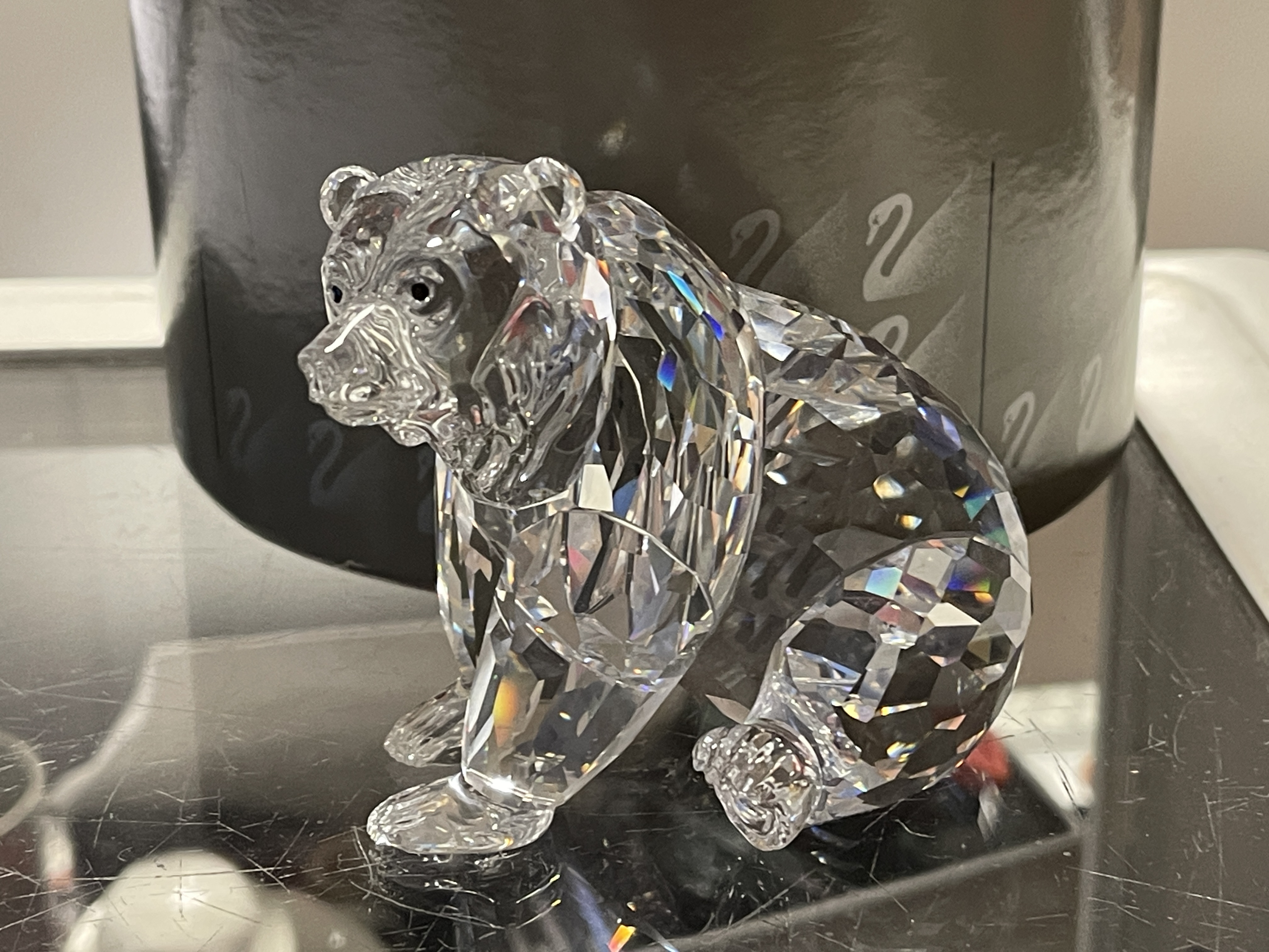 Swarovski Figur 243880 Grizzlybär Bär sitzend 9 cm Ovp & Zertifikat. Top Zustand  
