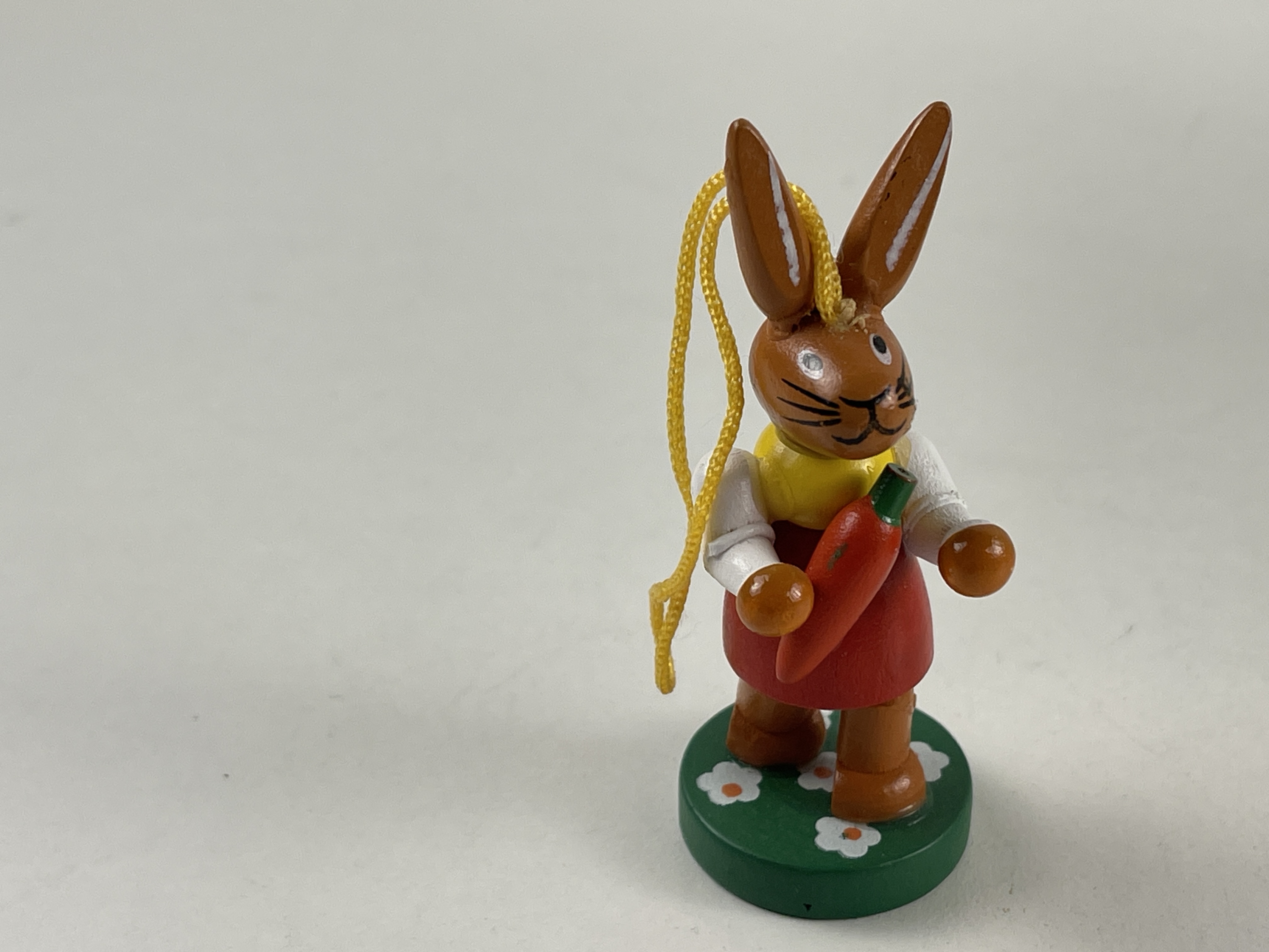 Erzgebirge Figur Engel 7 cm. Zustand siehe Fotos 