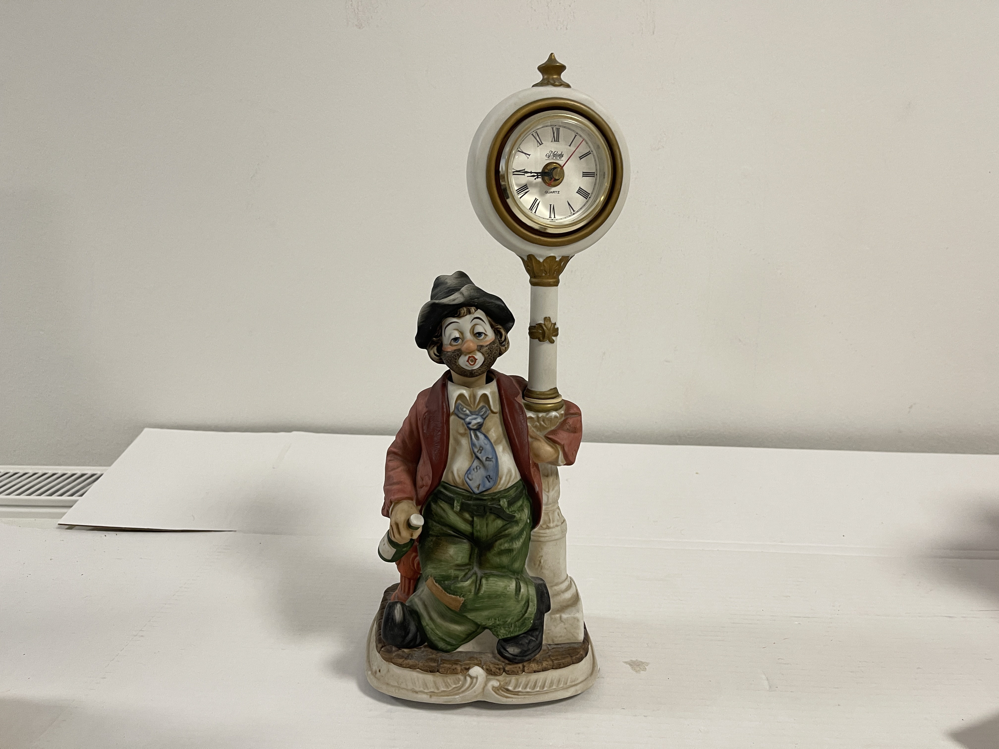 Sammler Porzellan Figur Uhr Penner Willi 40 cm. Zustand siehe Fotos 