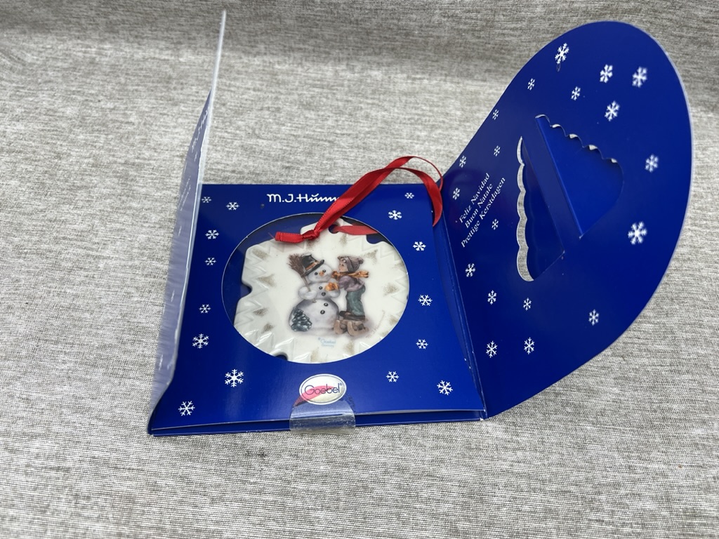 M.I. Hummel Weihnachtsbaum Ornament 9,2 cm. Unbenutzt - Top Zustand    M.I. Hummel Weihnachtsbaum Ornament 9,2 cm. Unbenutzt - Top Zustand