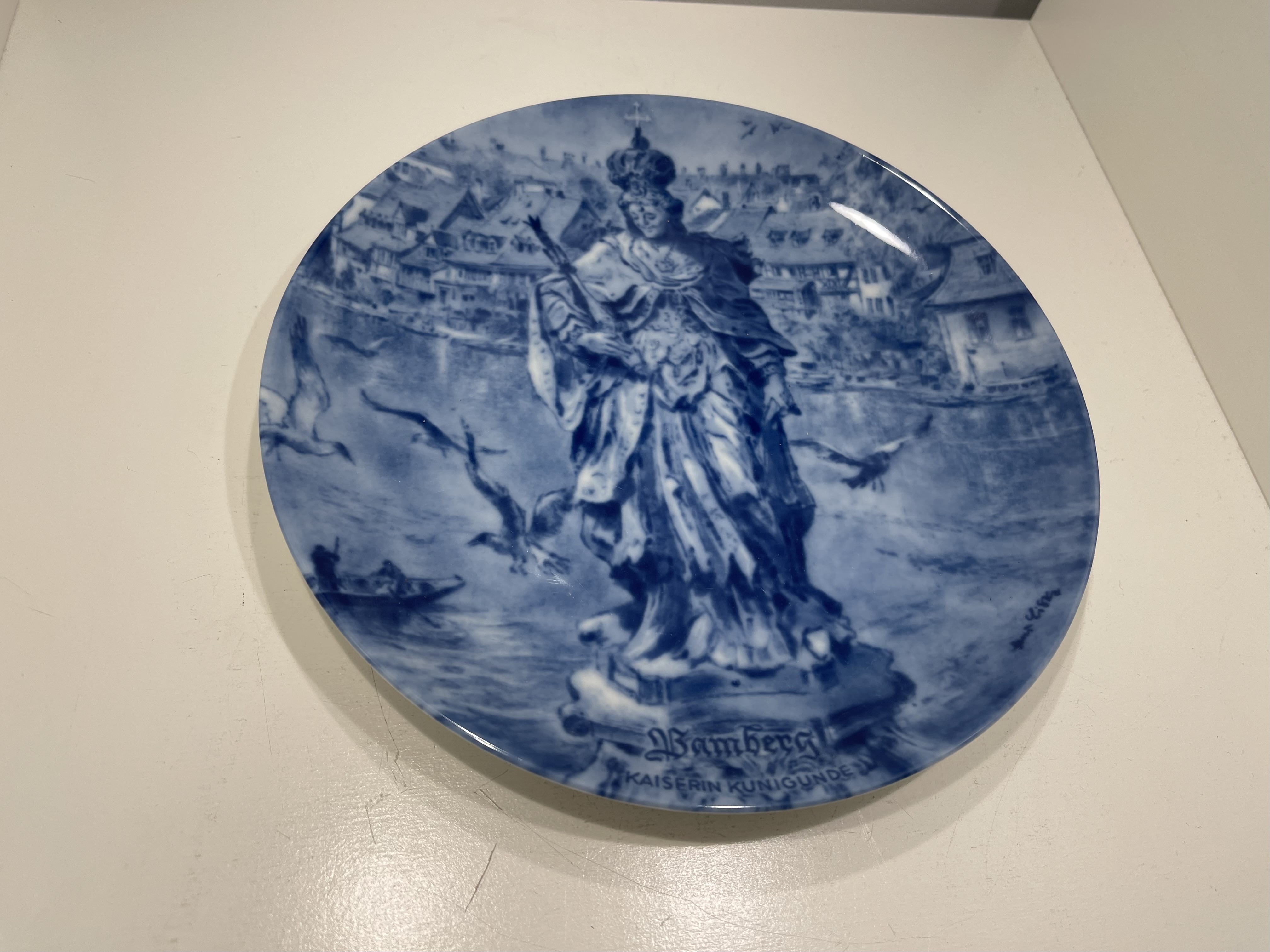 Kaiser Sammlerteller Porzellan Teller 19 cm Ø. 1 Wahl - Top Zustand        Kaiser Sammlerteller Porzellan Teller 19 cm Ø. 1 Wahl - Top Zustand