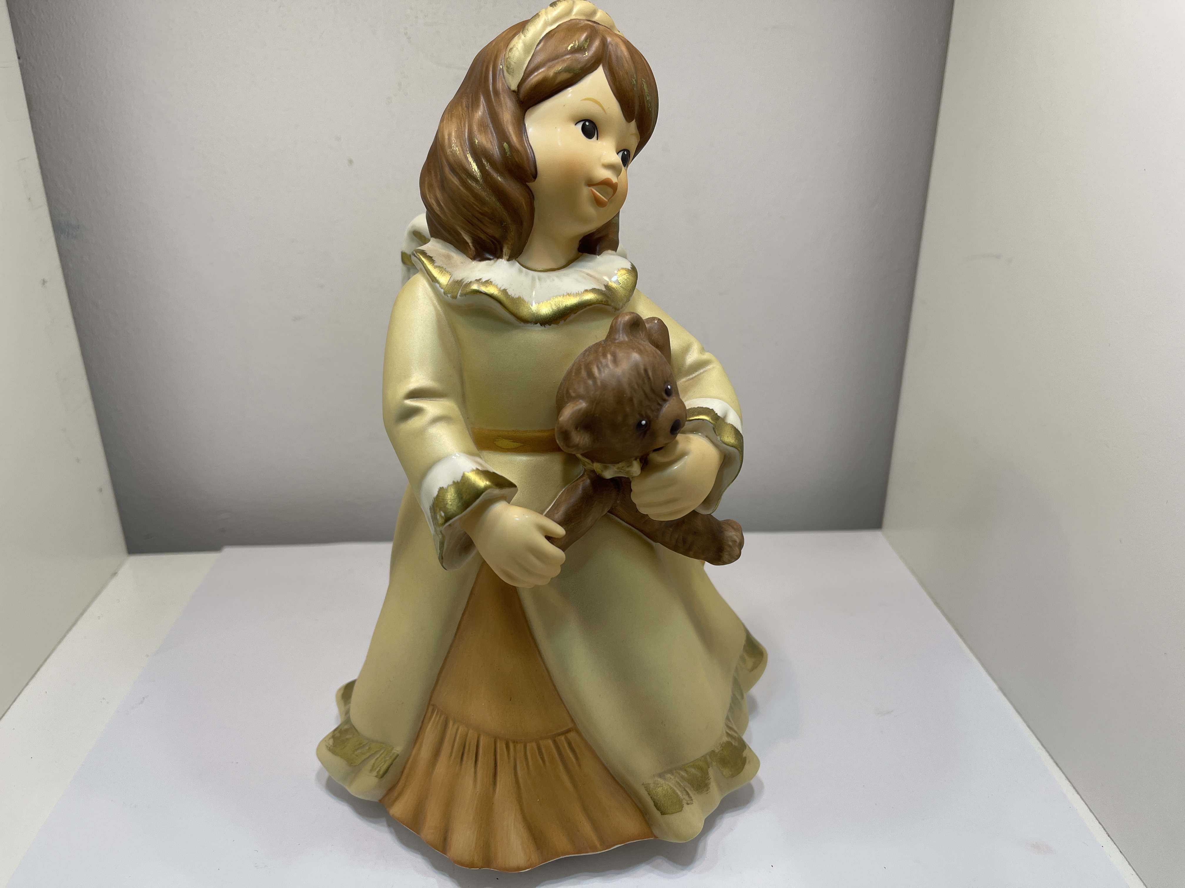 Goebel Figur Engel 41 086 Sammlerfigur 22 cm.- 1 Wahl. Top Zustand   