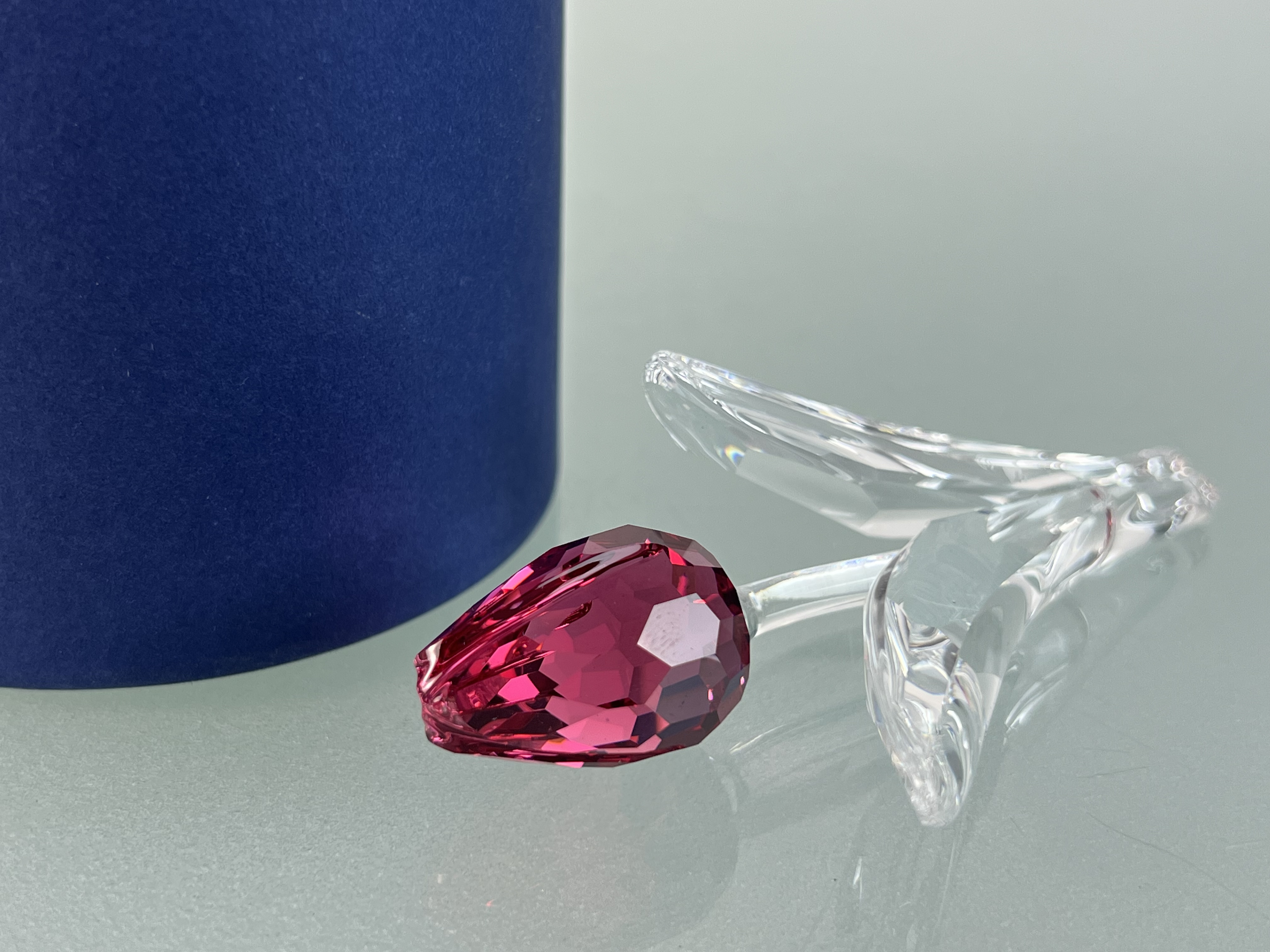 Swarovski Figur 681333 Große Tulpe Rosa 9 cm. Mit OVP + Zertifikat. Top Zustand