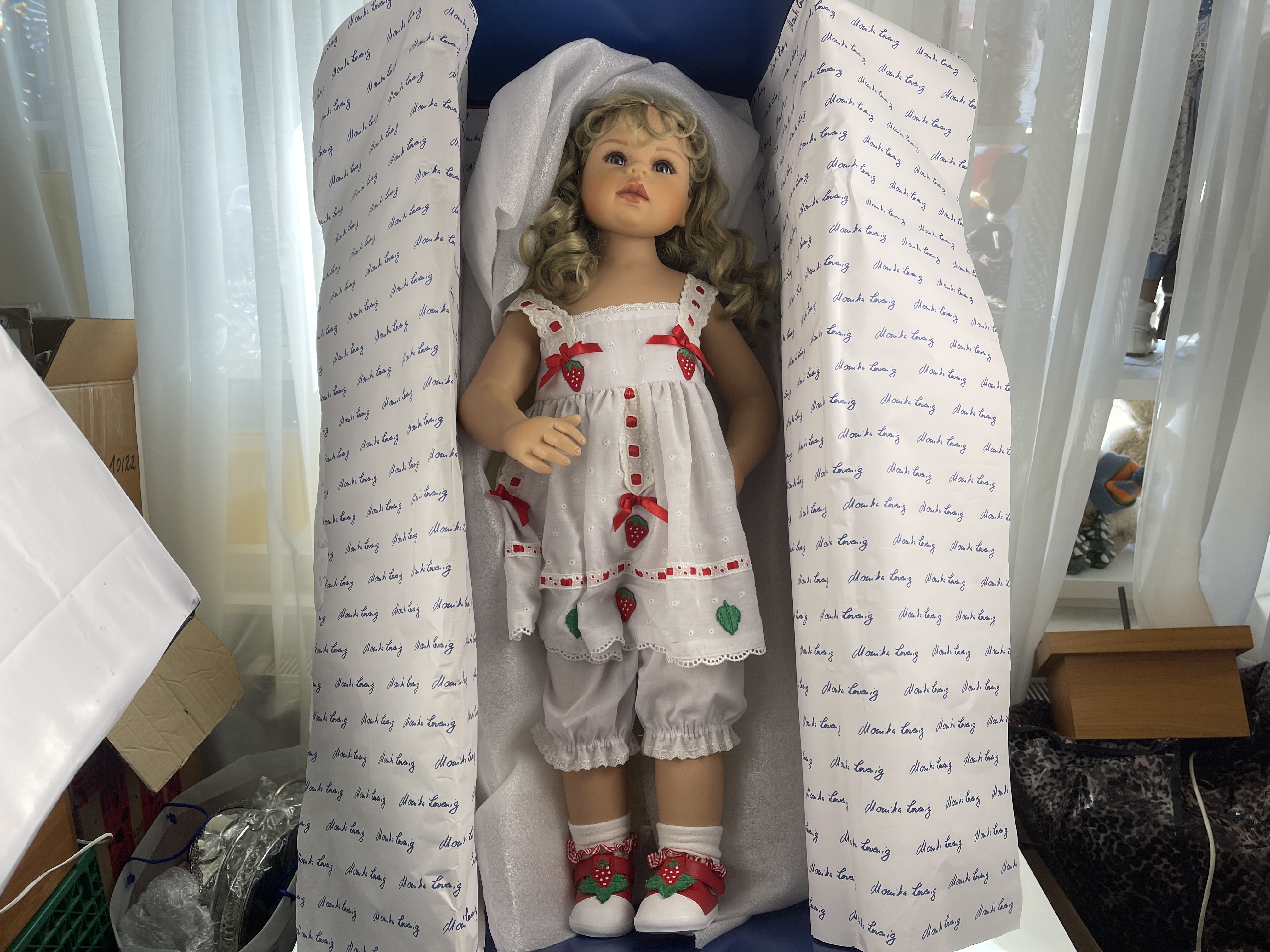 Künstlerpuppe Puppe Monika Levenig Vinyl Puppe 75 cm. Top Zustand 