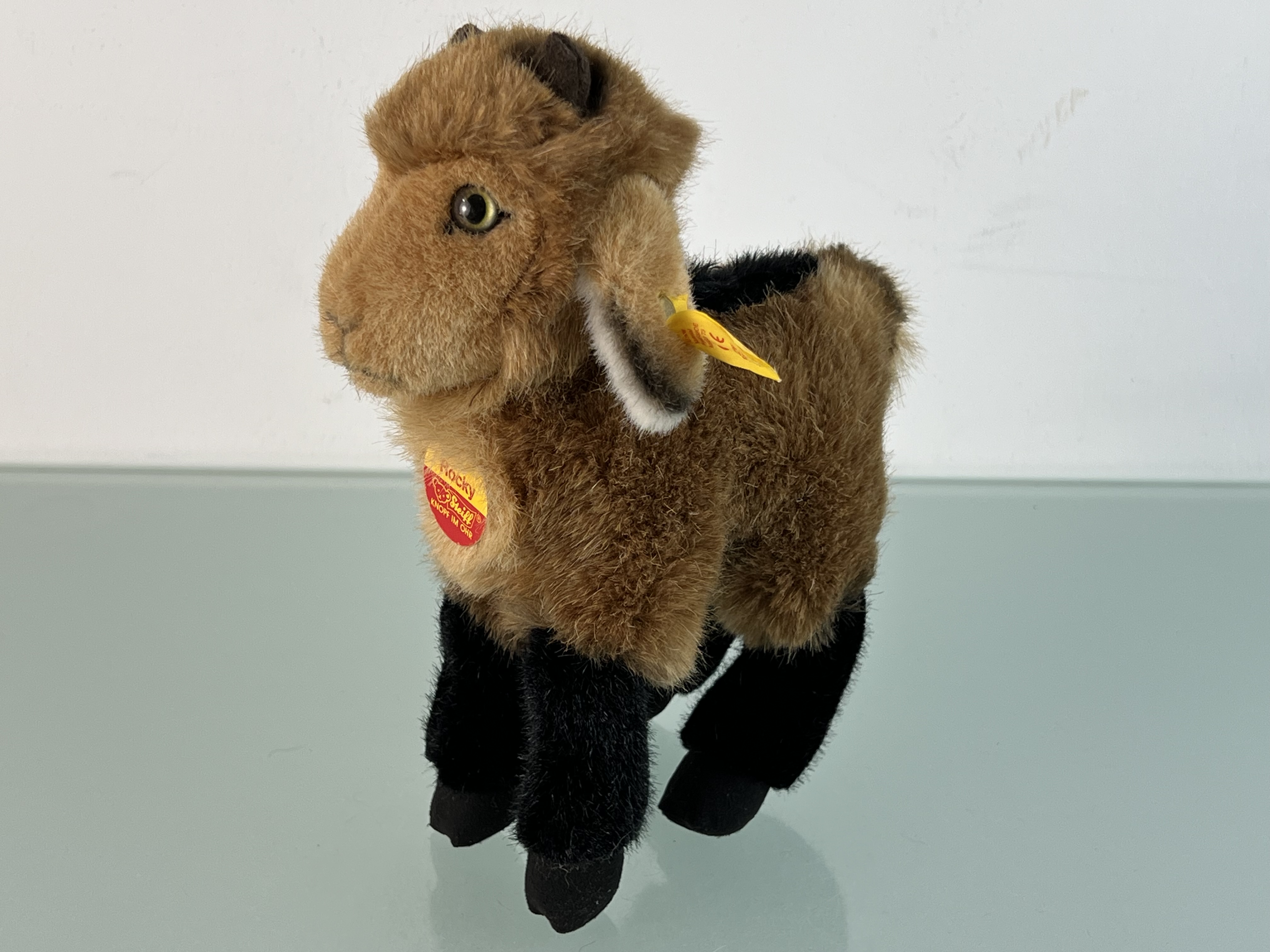 Steiff Tier 073052 Rocky Ziege 18cm x 24,5cm. Top Zustand siehe Fotos