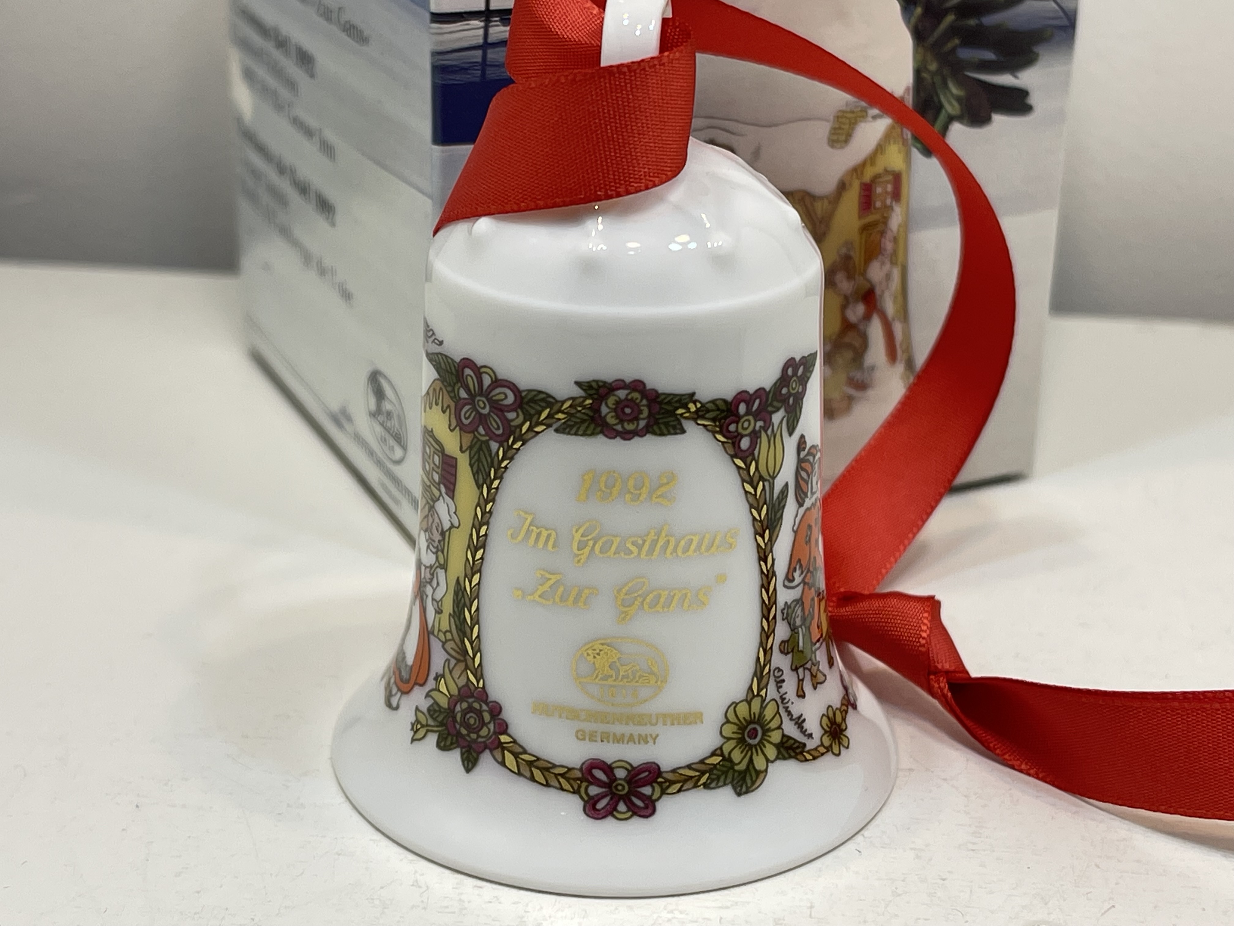  Hutschenreuther Weihnachtsglocke mit OVP  1992 -Top Zustand.    