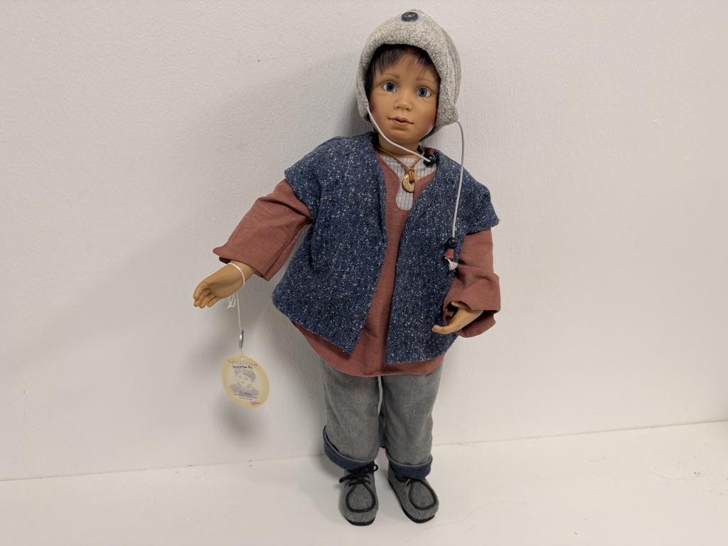 Bettina Feigenspan Hirsch Künstlerpuppe Vinyl Puppe 50 cm. Top Zustand 