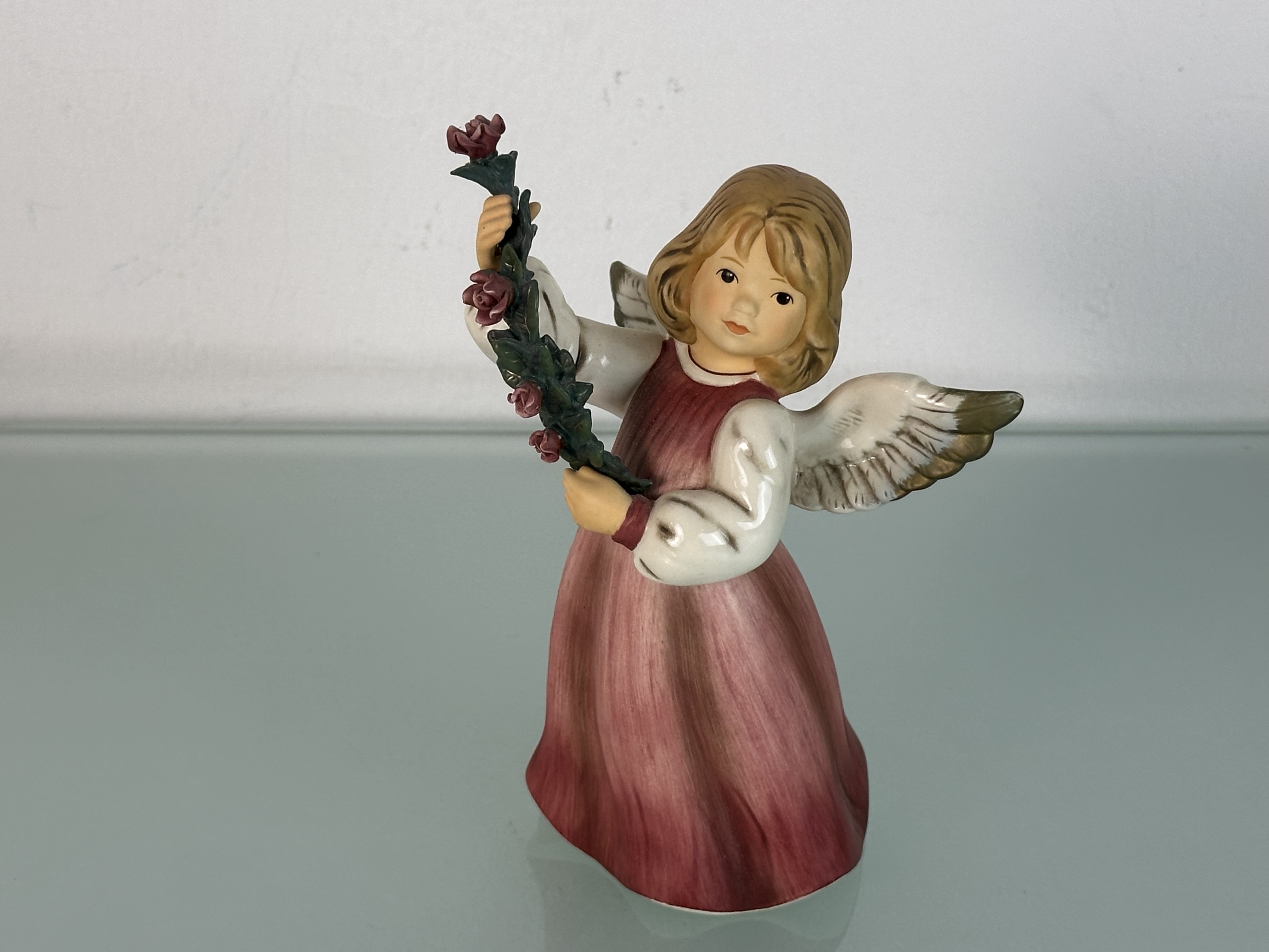 Goebel Figur 41 219 Engel mit Girlande 16,3 cm - Top Zustand 1.Wahl