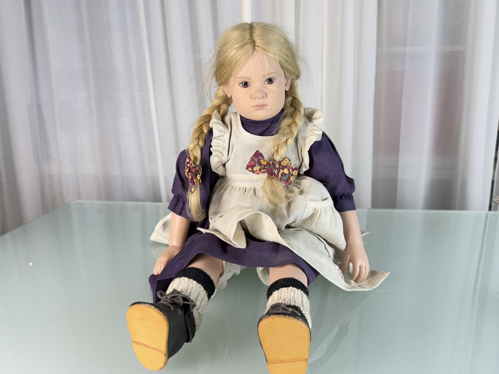 Künstlerpuppe Sigikid Sabine Esche Vinyl Puppe 60 cm. Top Zustand