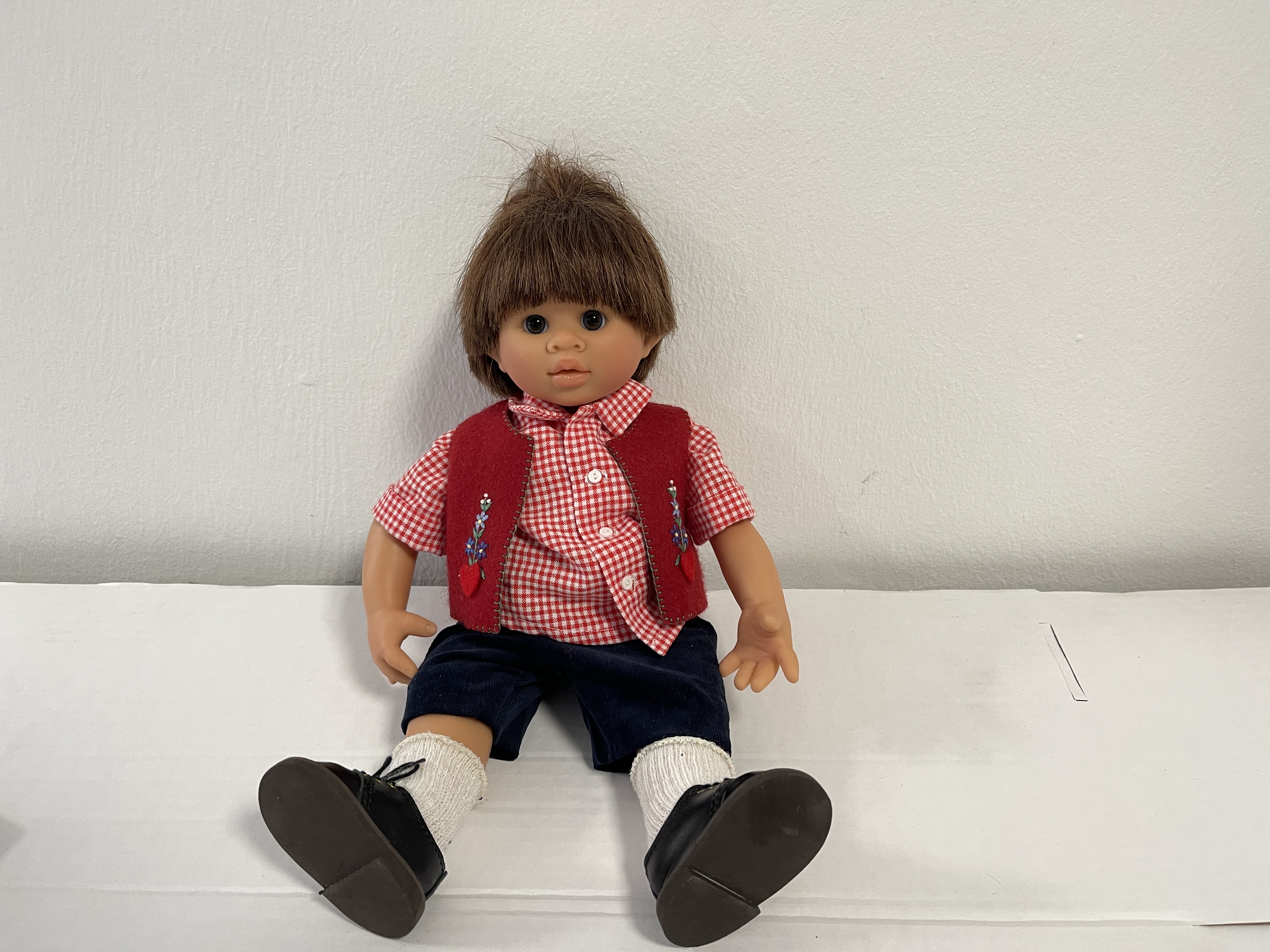 Künstlerpuppe Rosemarie Anna Müller Vinyl Puppe Josef 31 cm. Top Zustand