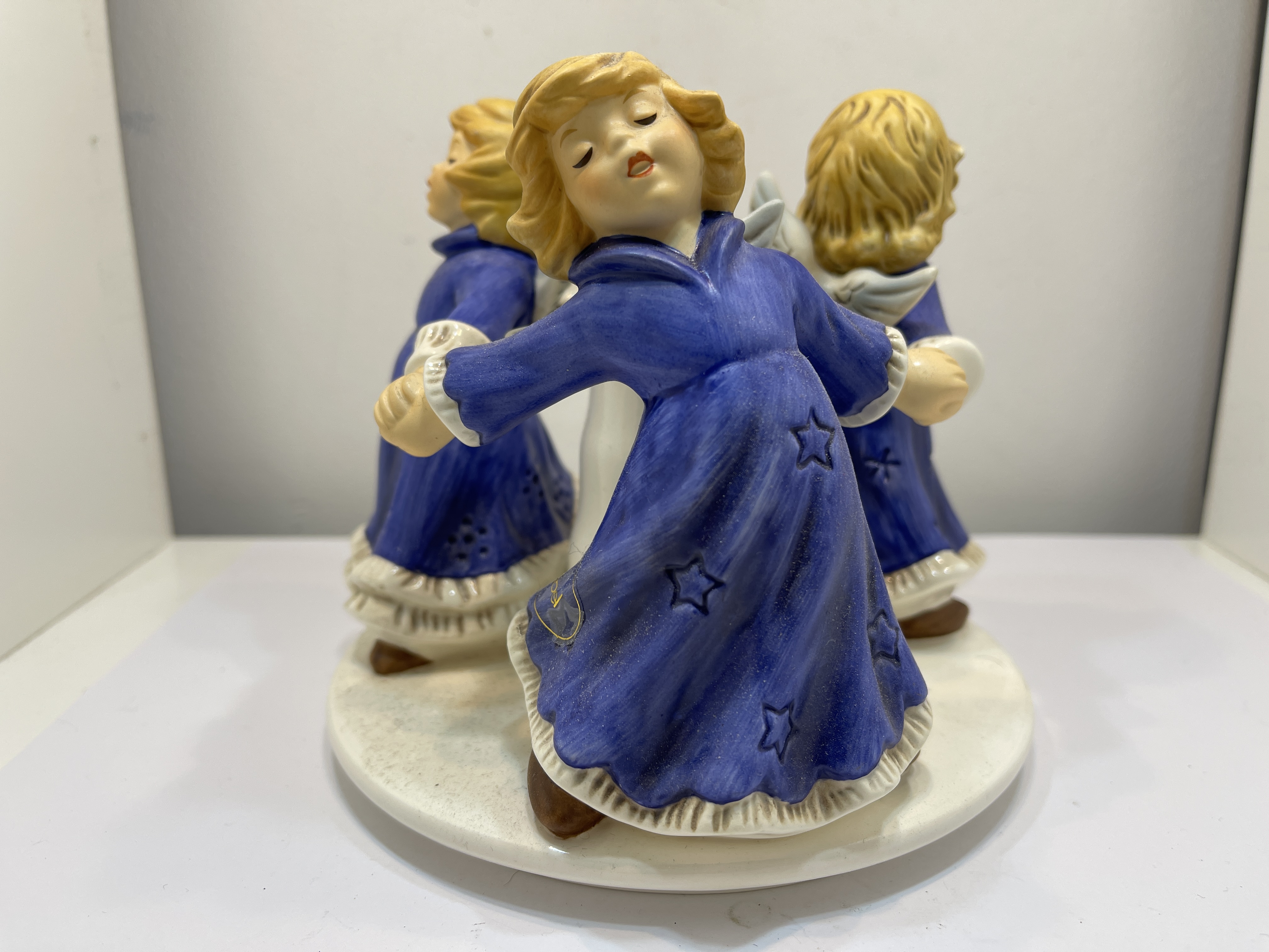 Goebel Figur Engel Kerzenständer Reigen 13 cm + 15 cm Ø - 1 Wahl. Top Zustand