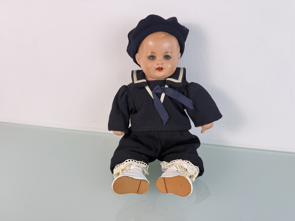 Künstlerpuppe alte Sammler Puppe 38 cm Zustand Siehe Fotos.   
