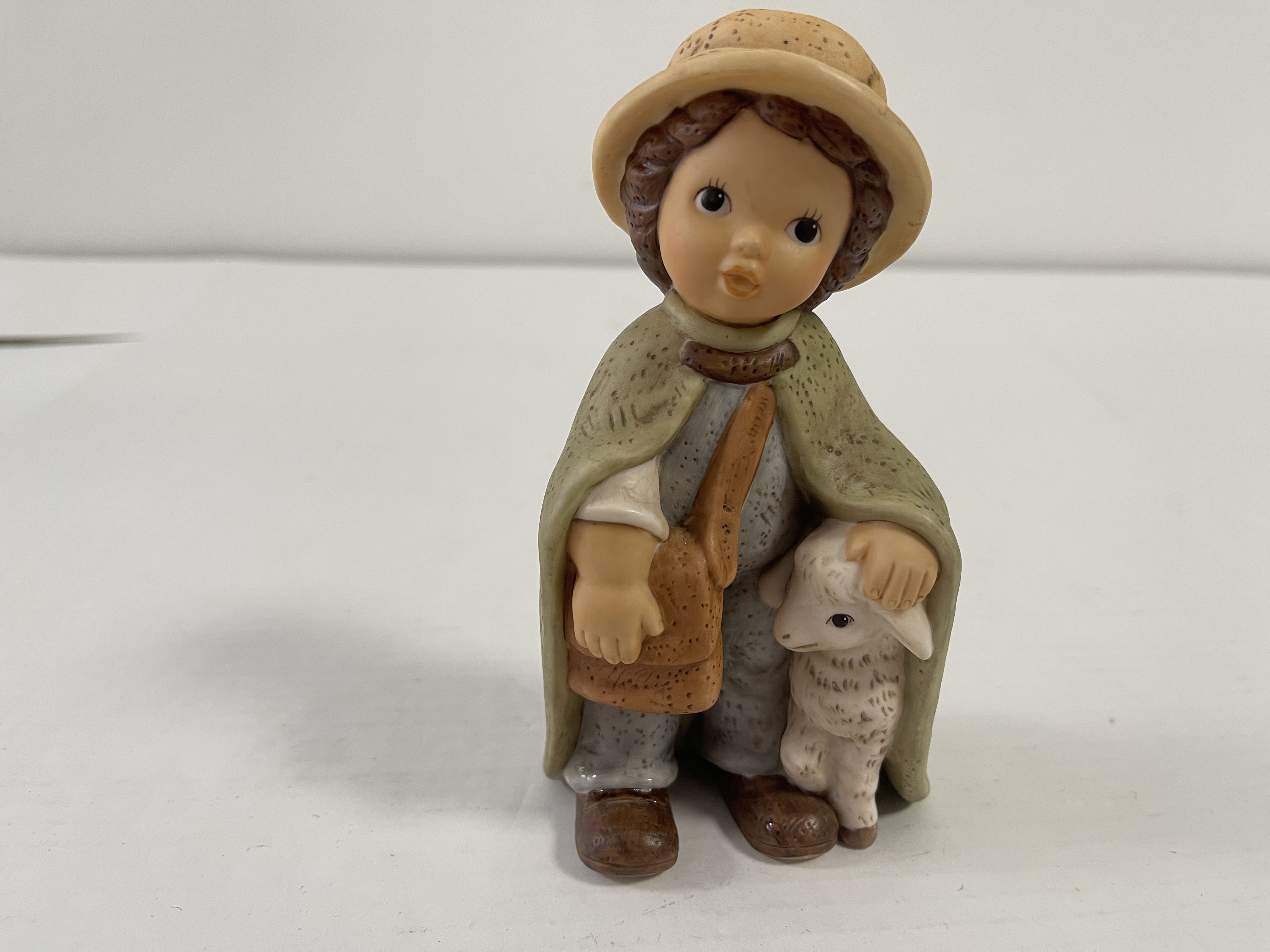 Goebel Figur Nina und Marco 15 cm - Kleiner defekt 