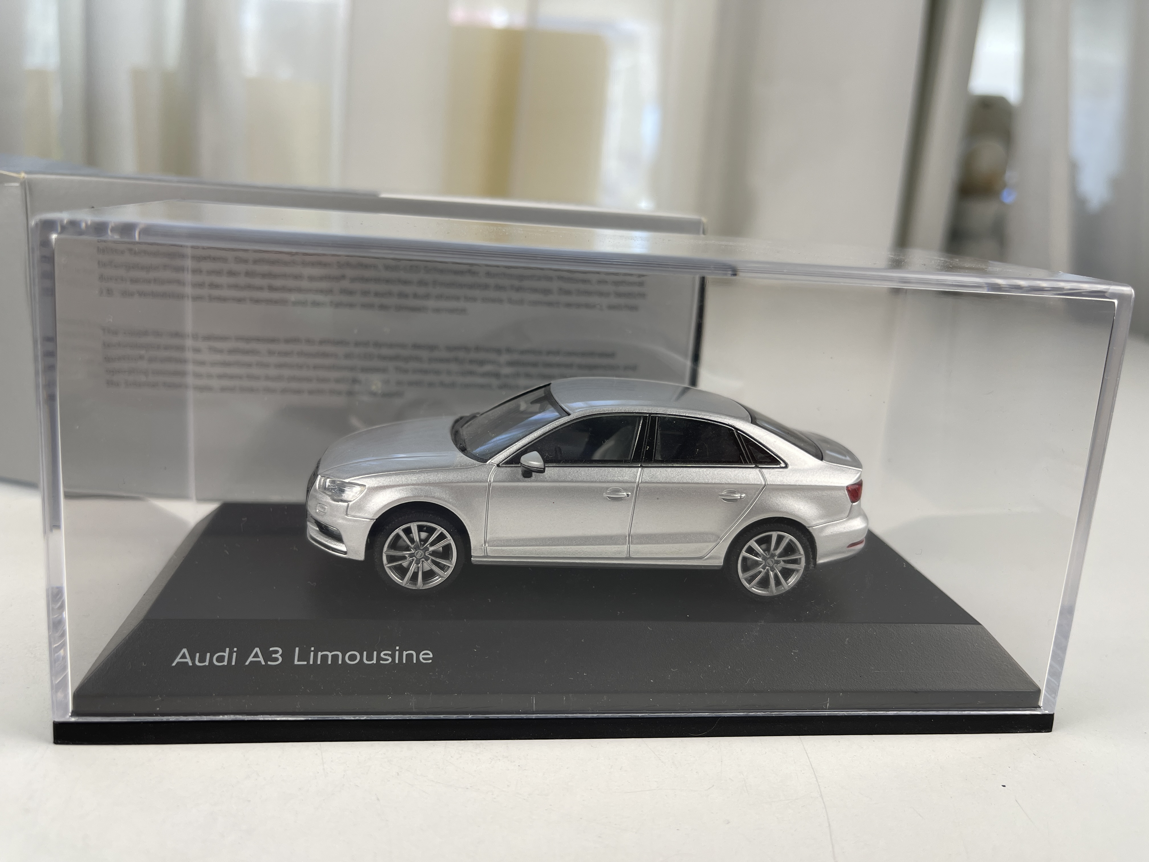 Modellauto Audi A3 Limousine  - 1:43 - Top Zustand  