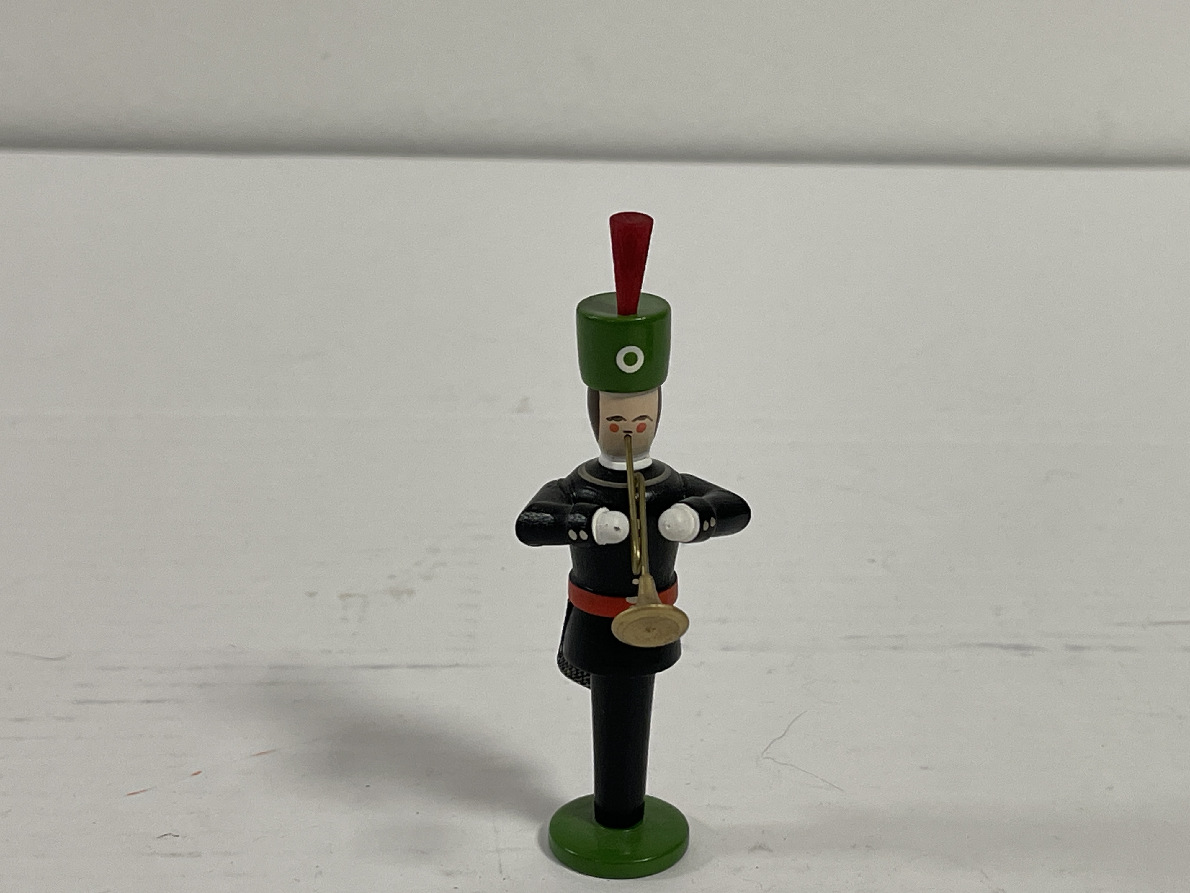 Erzgebirge Figur 10,5 cm. Top Zustand  