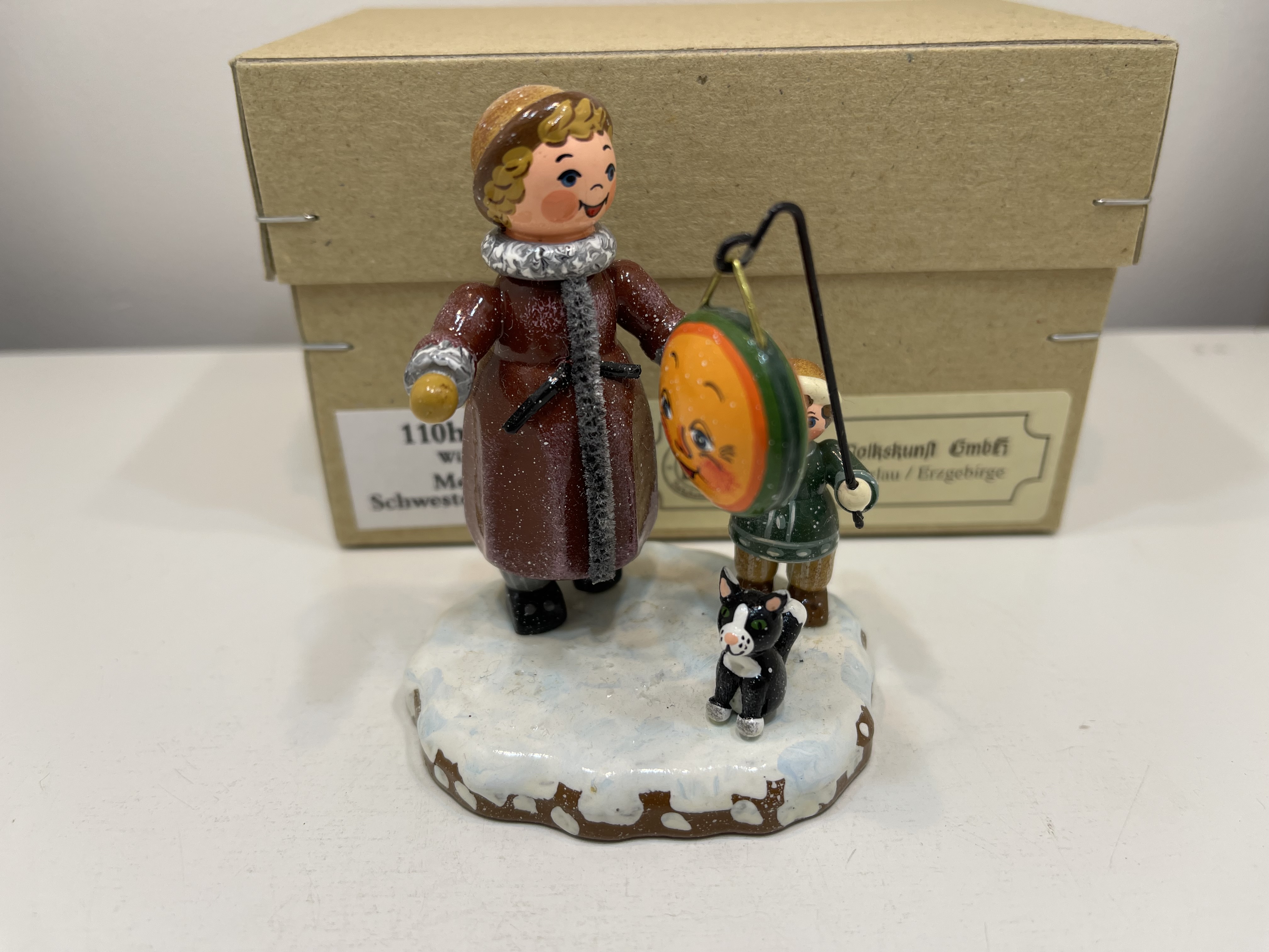 Erzgebirge Sammler Figur Hubrig 8,5 x 6 cm + OVP. Top Zustand      
