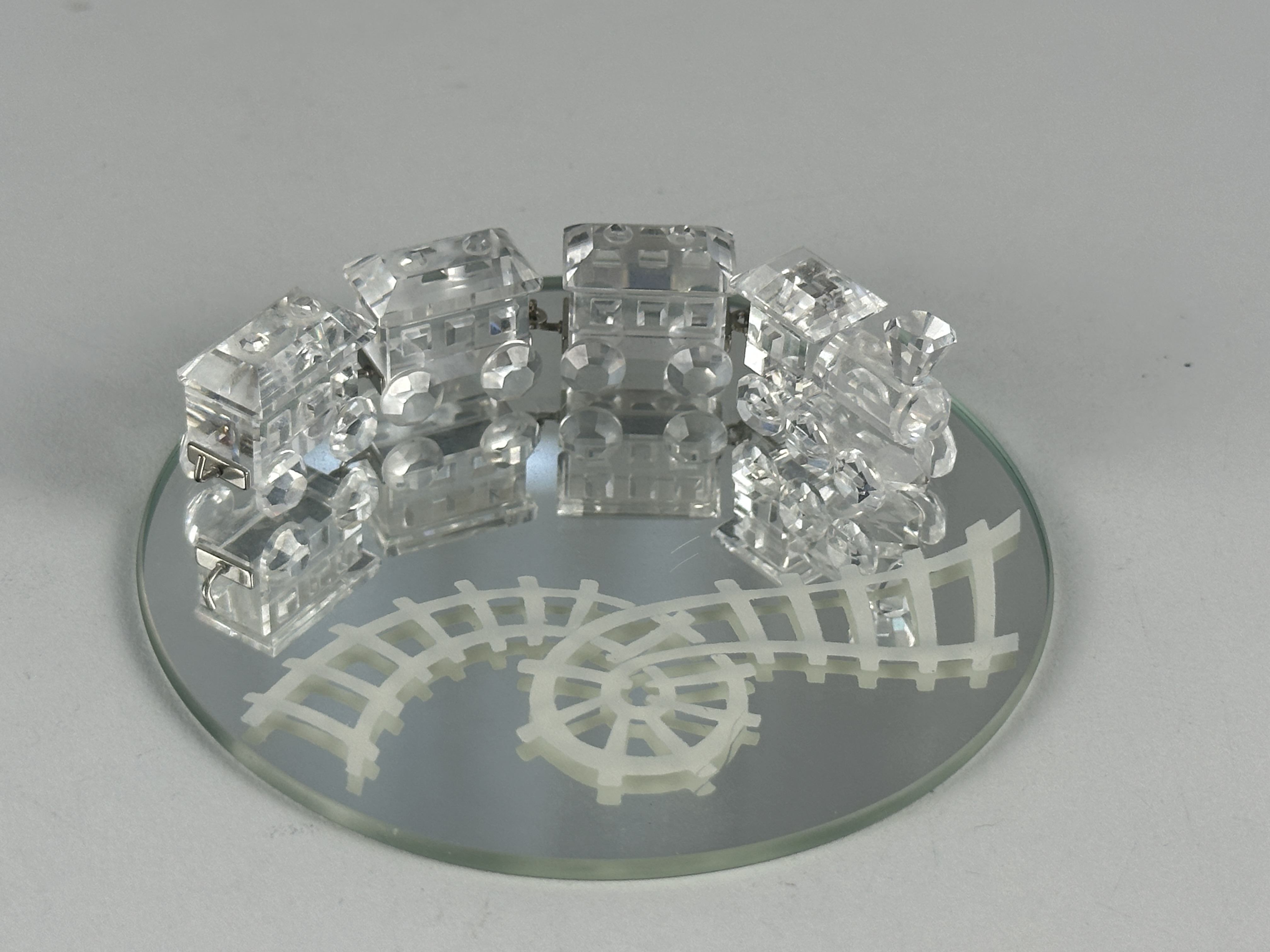 Swarovski Figur 193014 Zug auf Spiegelplatte. 9,5 cm. Top Zustand 