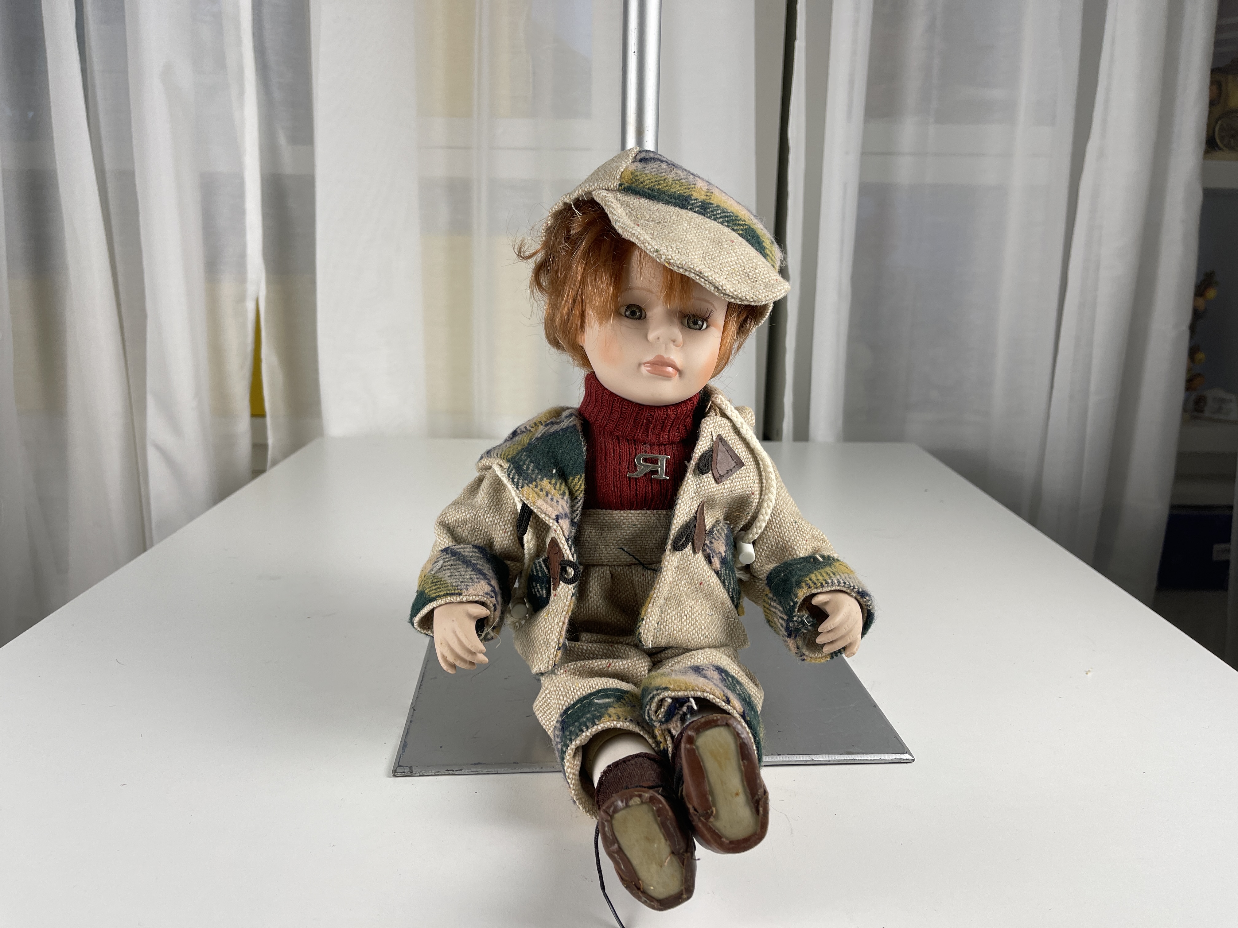 Künstler Porzellan Puppe 44 cm. Top Zustand   