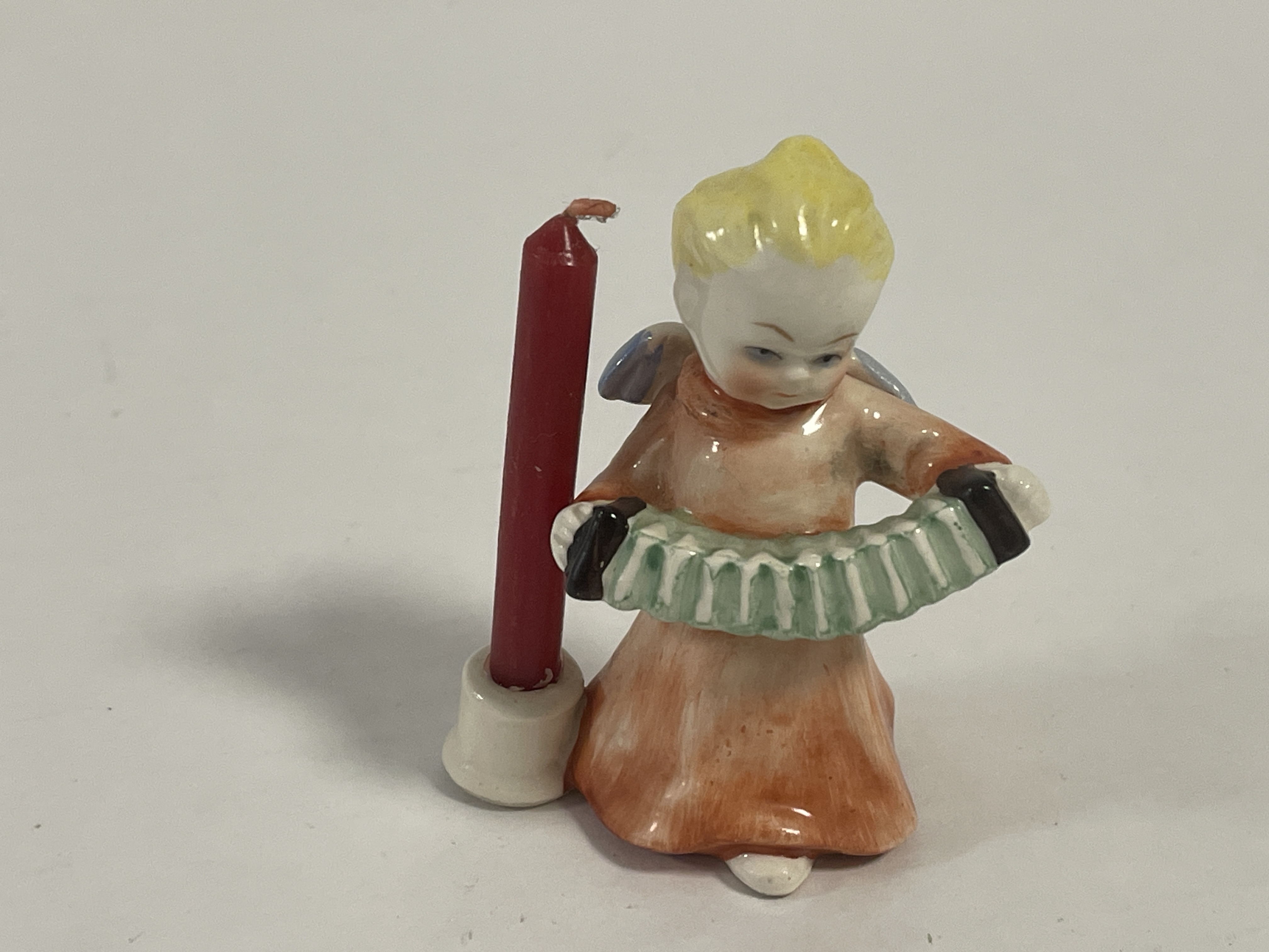 Goebel Figur Engel  7,5 cm.- 1 Wahl. Guter Zustand  