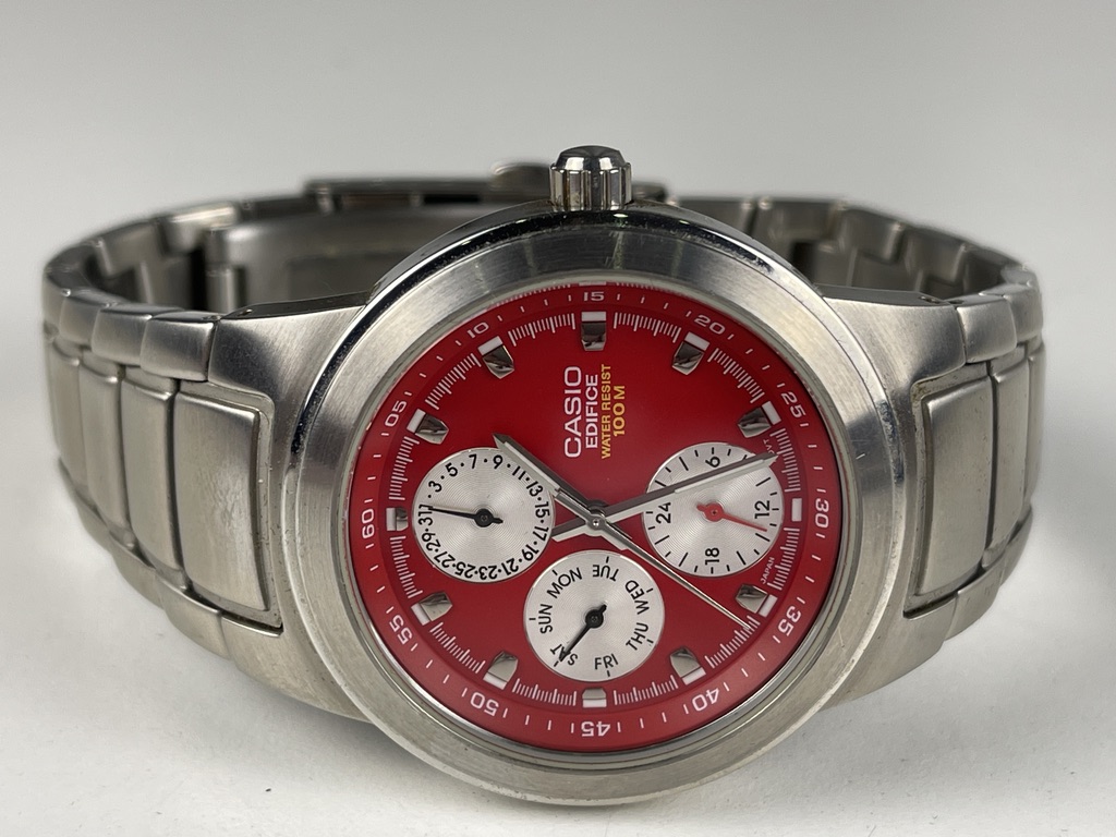 CASIO Herren Armbanduhr Quartz -  Zustand siehe Fotos