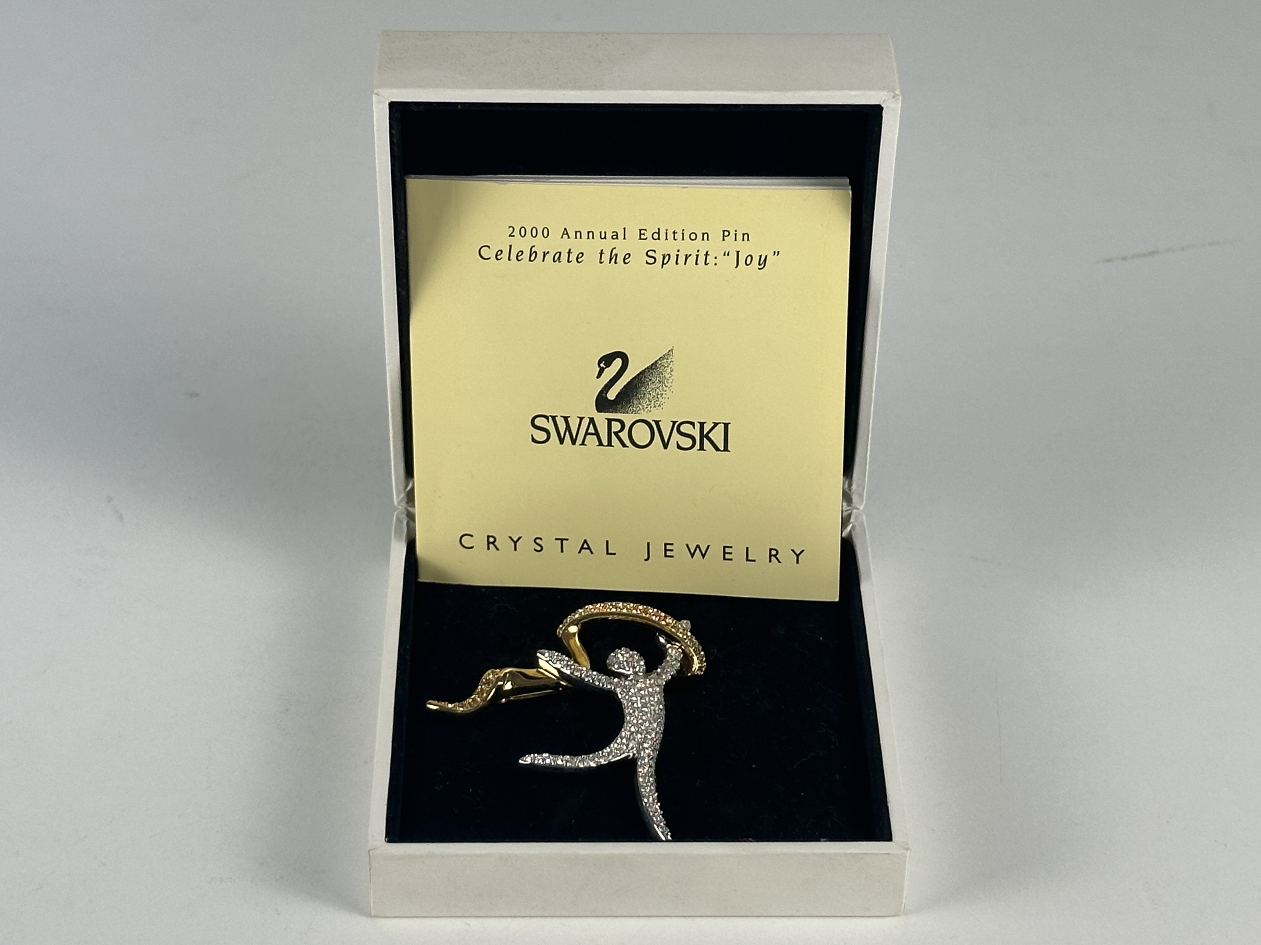 Swarovski Figur "JOY" Brosche 2000 Jahresausgabe 5,5 cm. - Top Zustand 