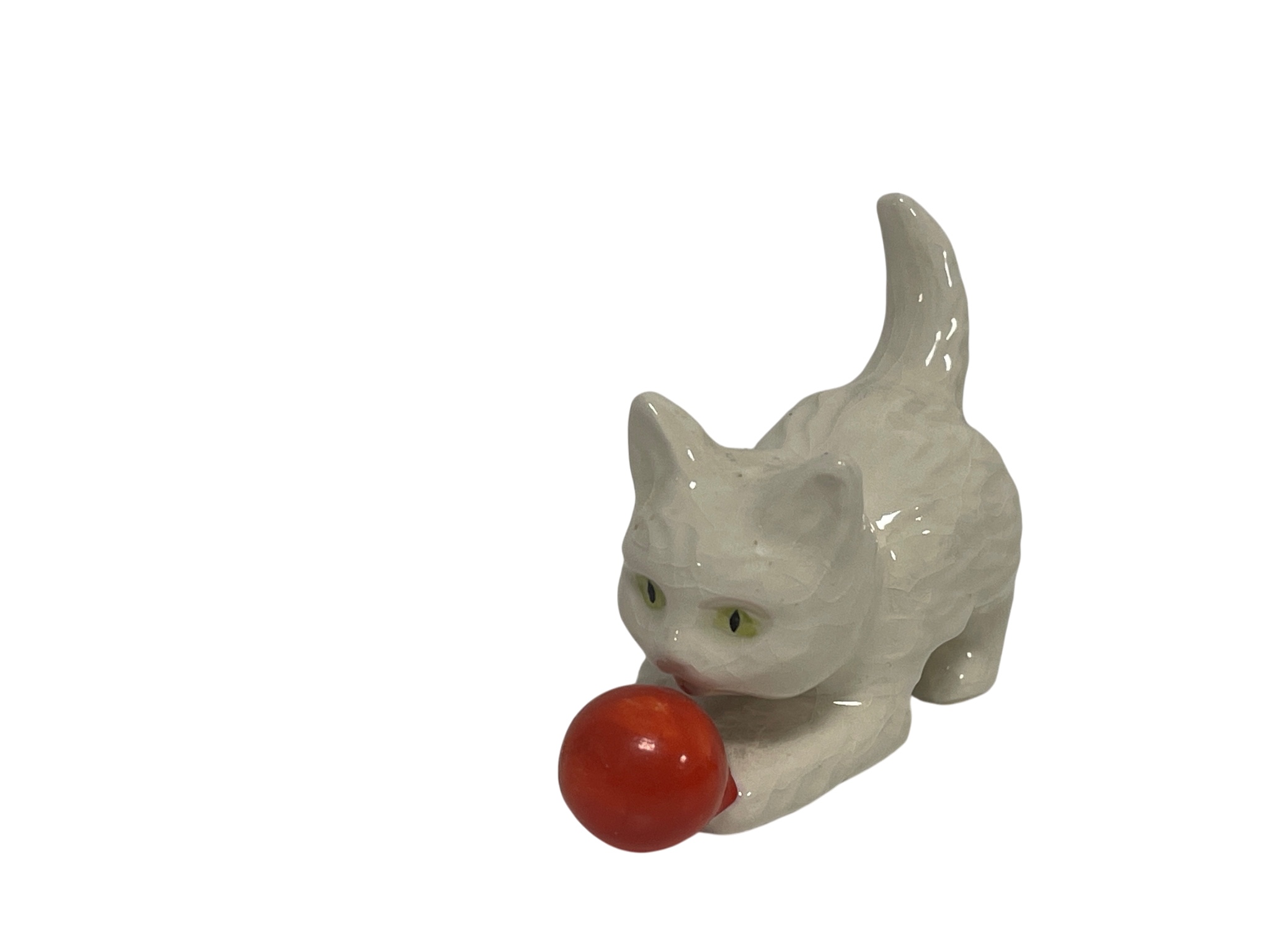 Goebel Figur  Katze 5 x 7,5 cm. Zustand siehe Fotos 
