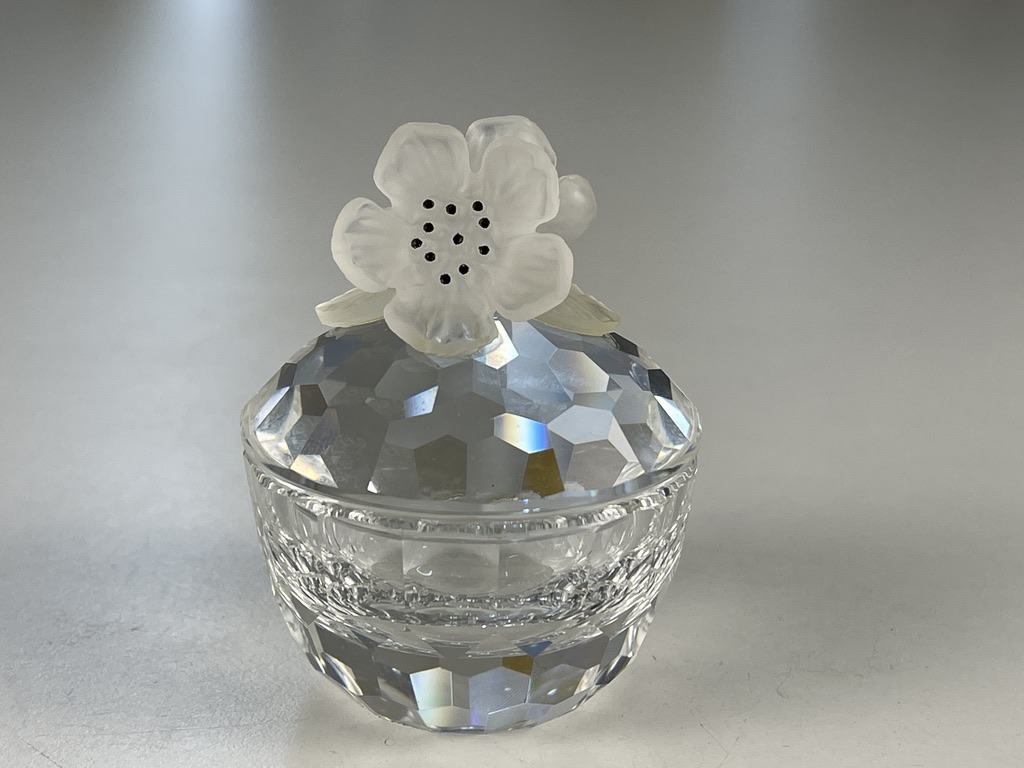 Swarovski Figur 010068 Blumen Dose 7 cm.Top Zustand    