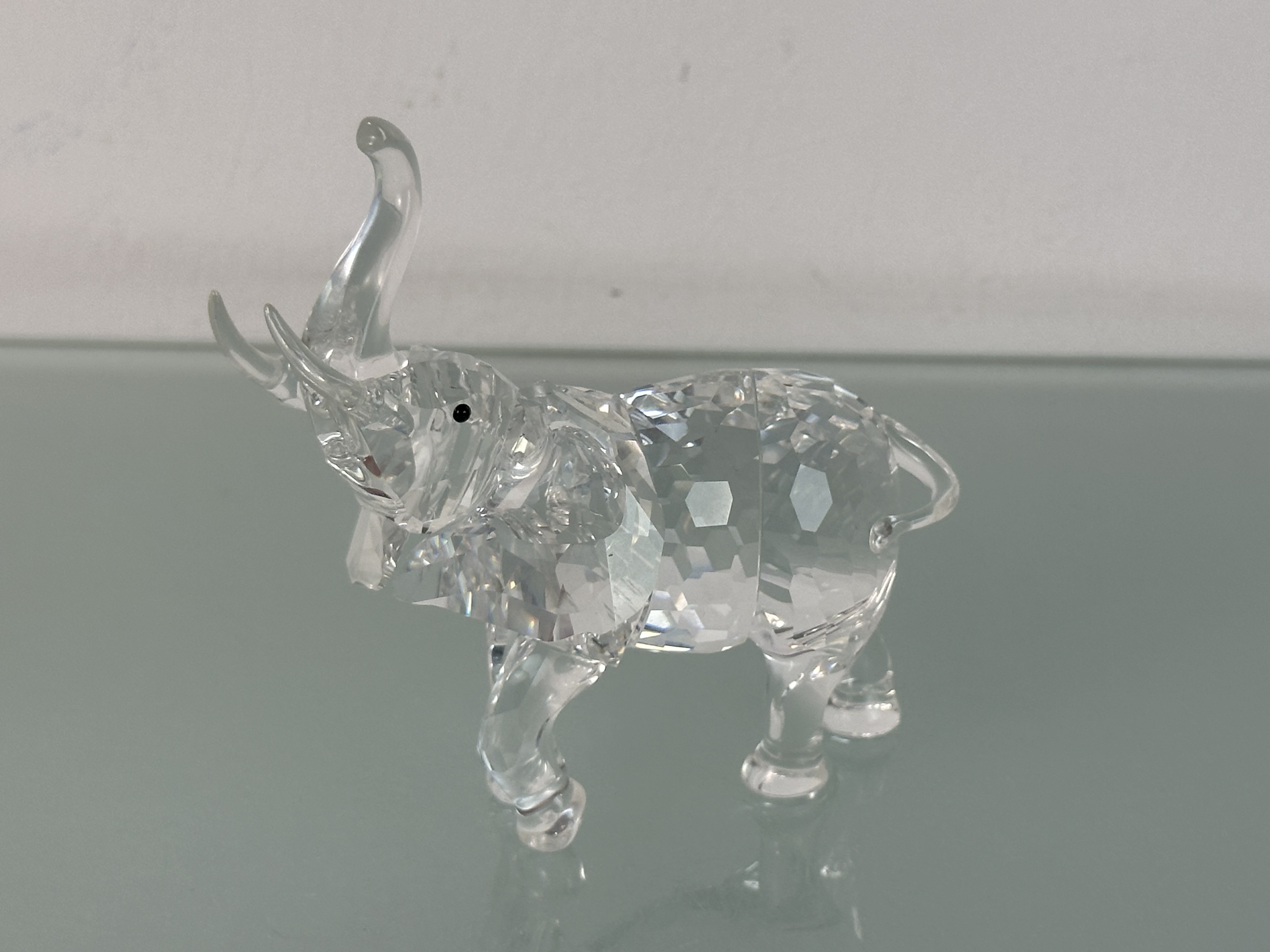 Swarovski Figur 678945 Elefant Mutter 11 cm. Top Zustand