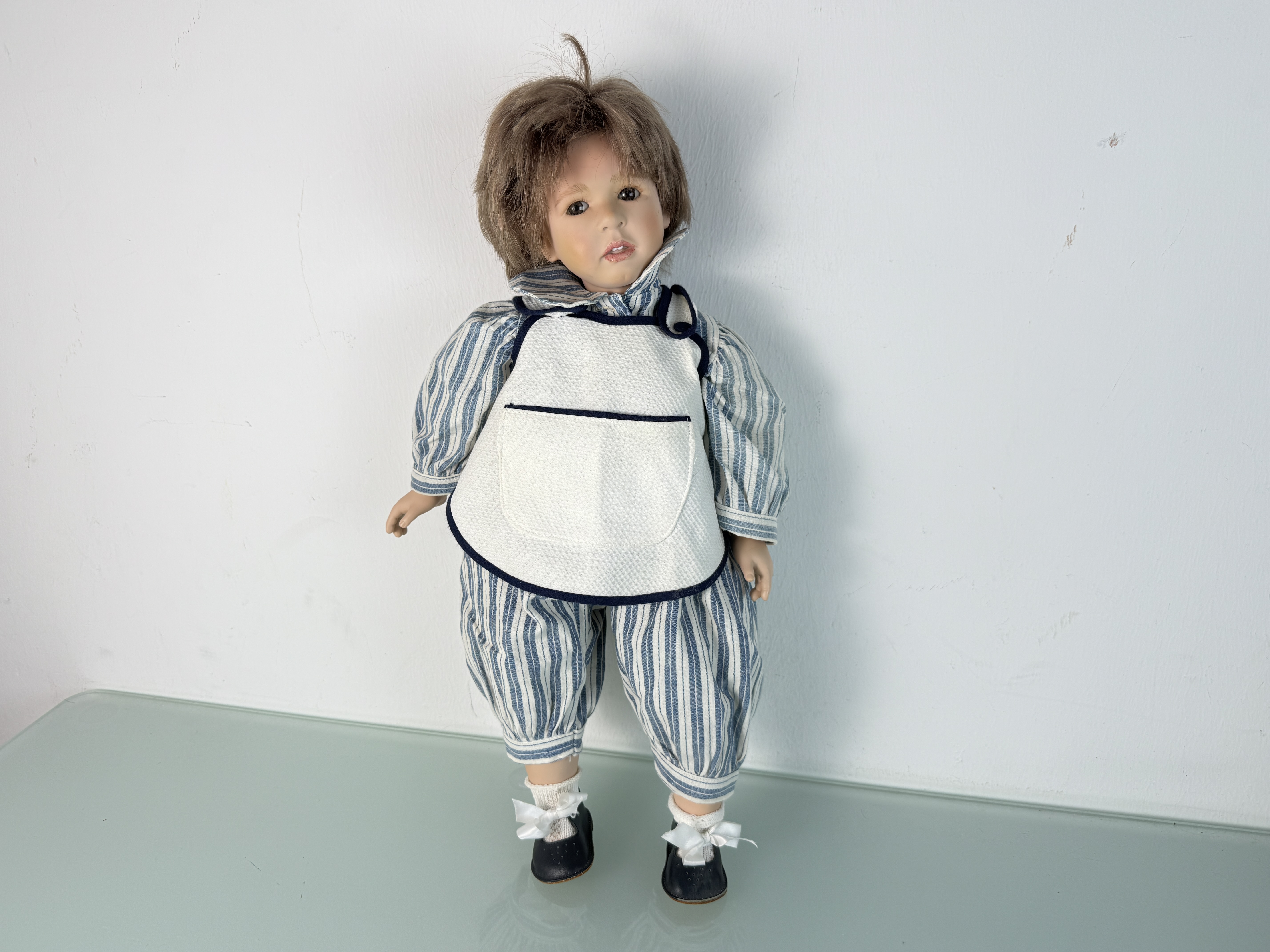 Künstlerpuppe Ruth Treffeisen Vinyl Puppe 52 cm. Top Zustand  