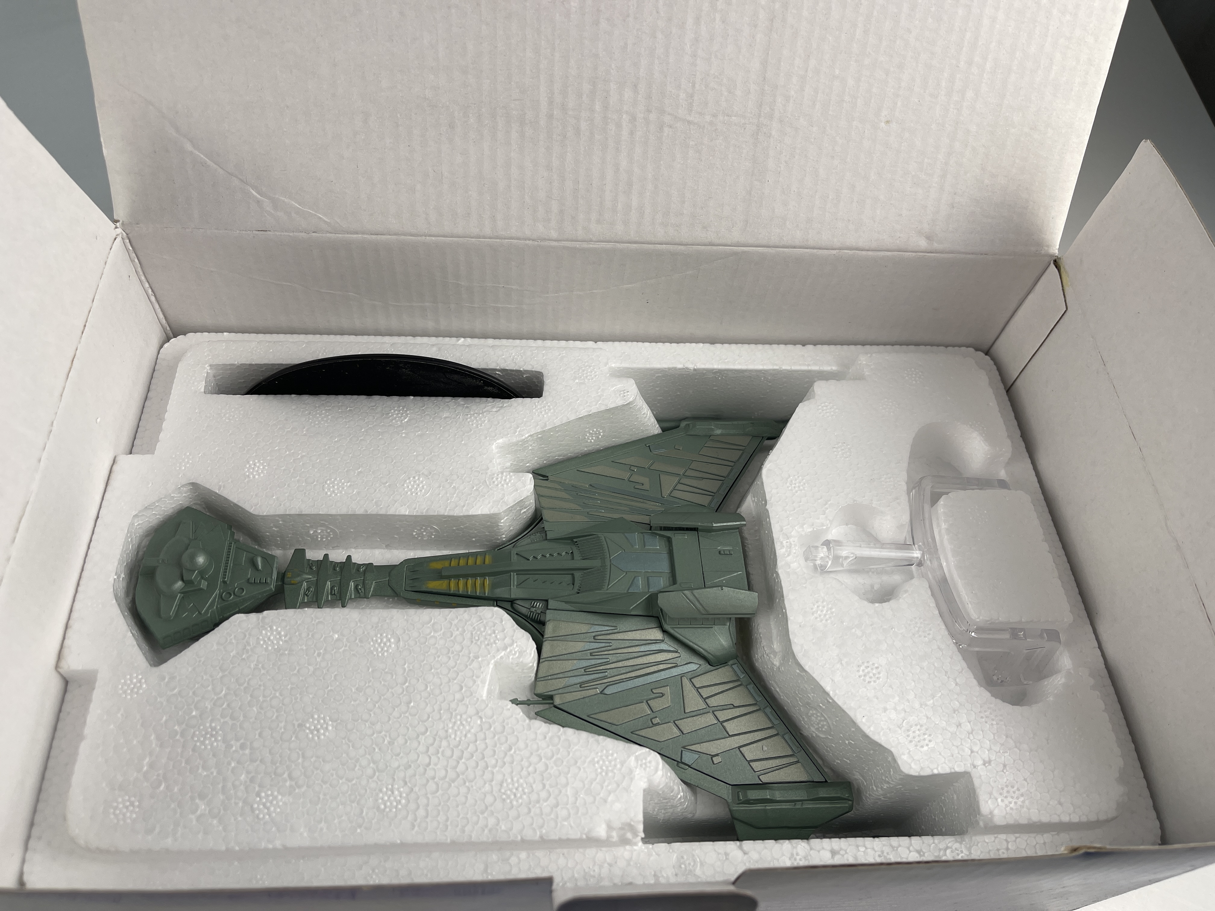 Star Trek Klingon Battle Cruiser Raumschiff ca. 22 cm - OVP - Top Zustand