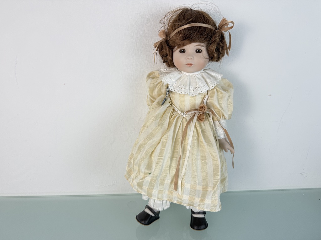Künstlerpuppe Zapf Sammler Porzellan Puppe 50 cm. Top Zustand Siehe Fotos.     