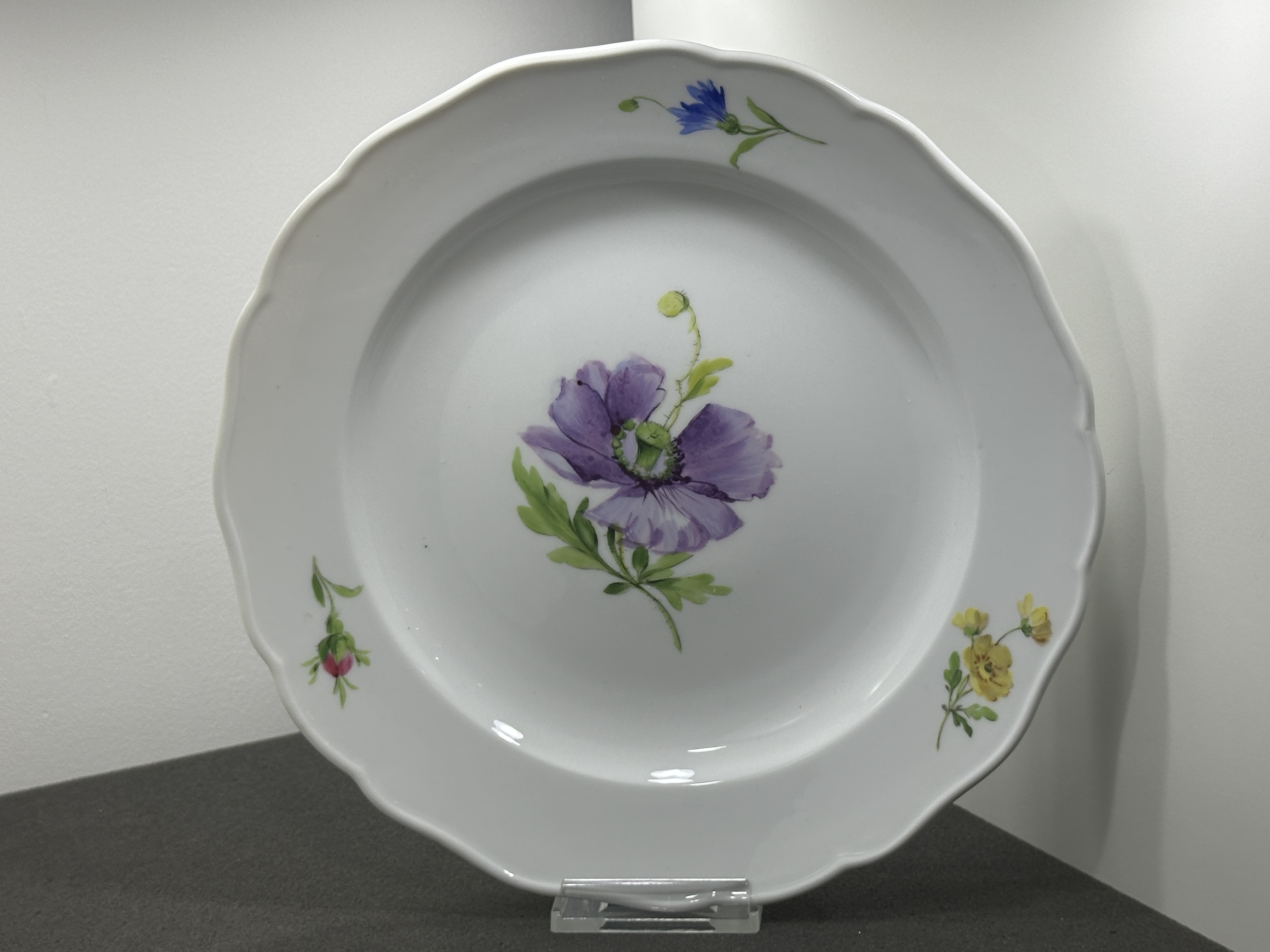 Meissen Porzellan Feldblume Streublümchen Teller 24,5 Ø, 3,7 cm. 3 Wahl. Top Zustand