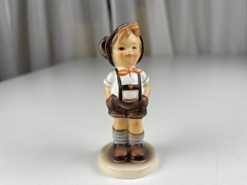 M.I. Hummel Figur 630 Jungbauer 9,5 cm. 1 Wahl. Top Zustand 
