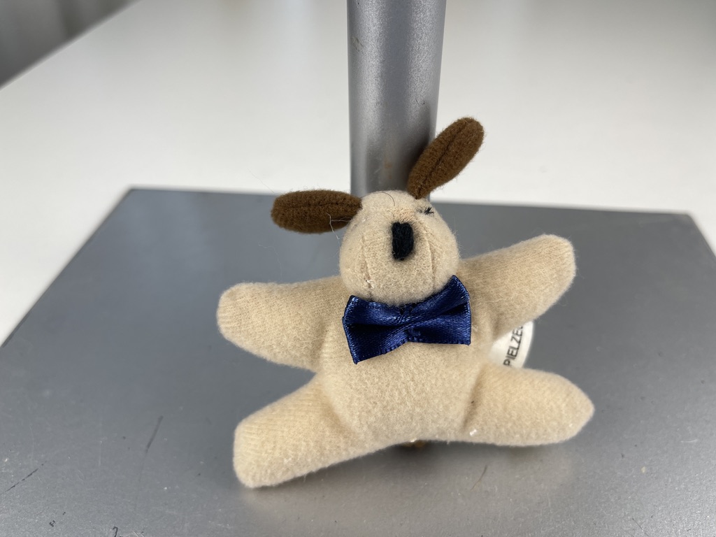 Sammler Stofftier Hund 7 cm. Top Zustand.    