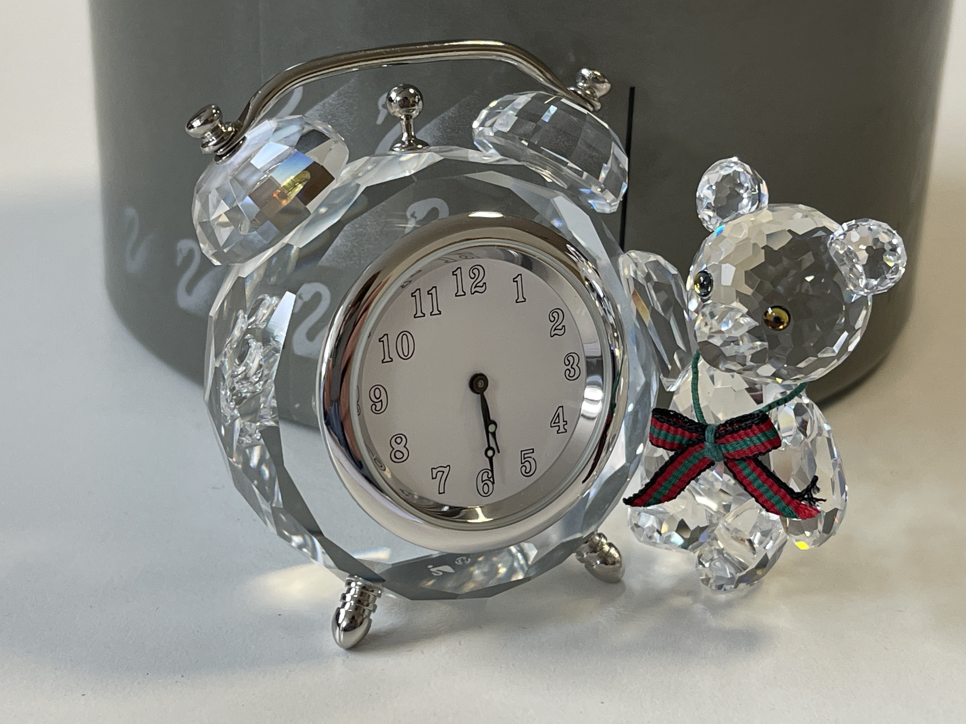 Swarovski Figur ‎212687 Kris Bär an Uhr 6,3 cm. Ovp Zertifikat Top Zustand 