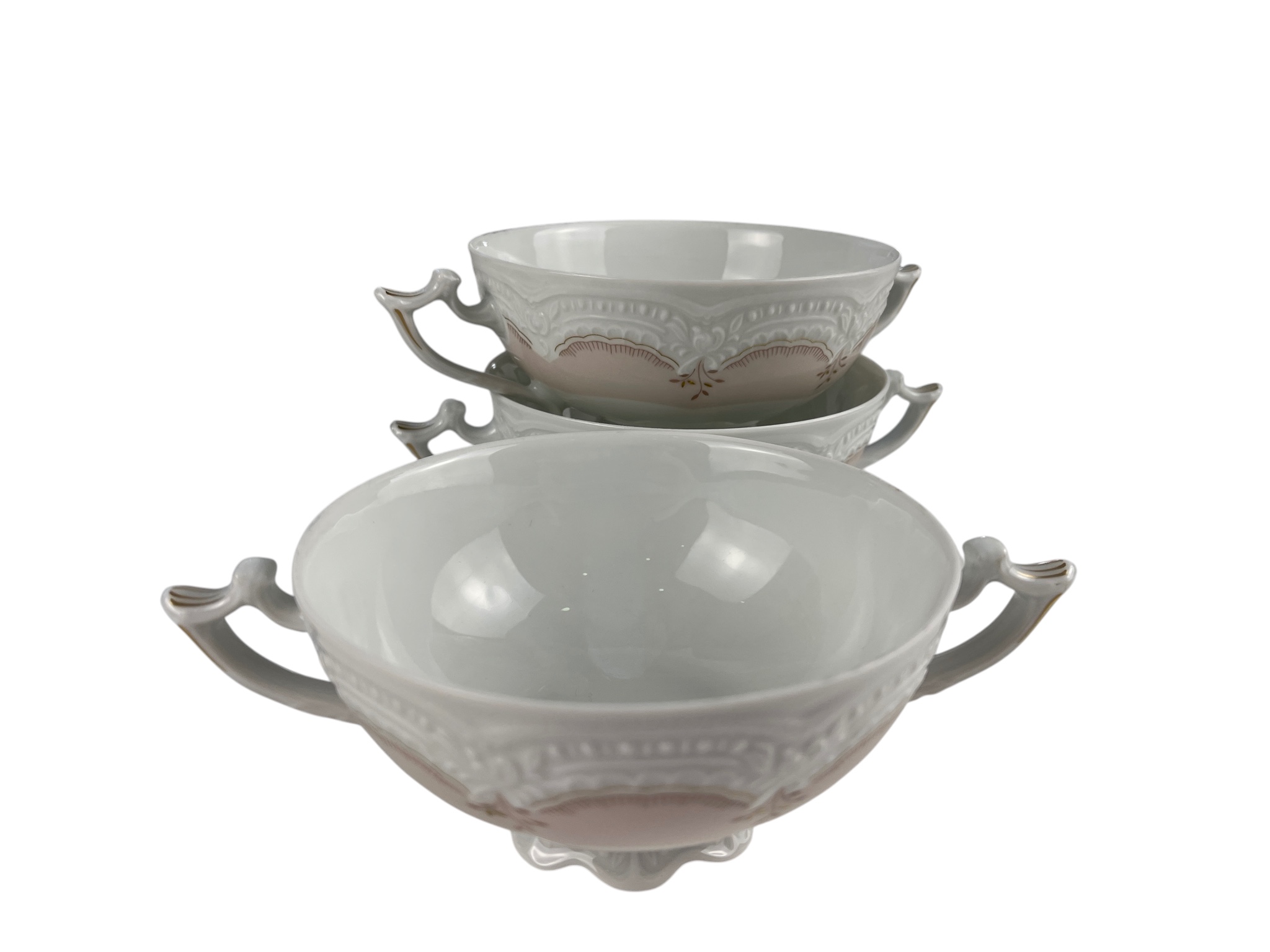  Hutschenreuther Porzellan  Suppenschalen 3 Stück je 6 x 11 cm. Top Zustand.   