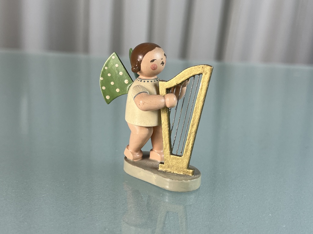 Erzgebirge Figur Sammlerfigur Holz 6 cm. Guter Zustand siehe Fotos