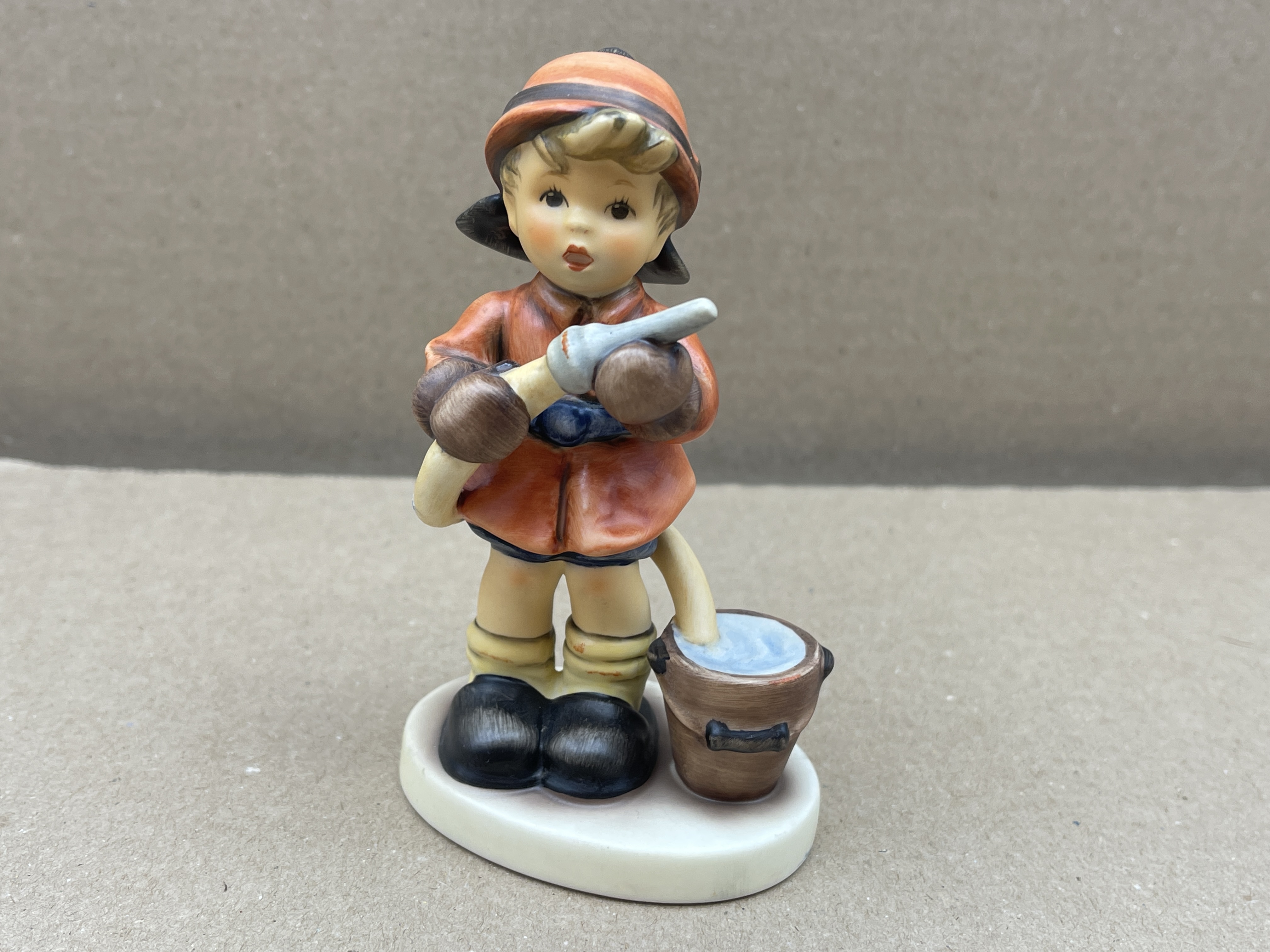 Hummel Figur 2030 Wasser marsch 11 cm. 1 Wahl. Top Zustand  