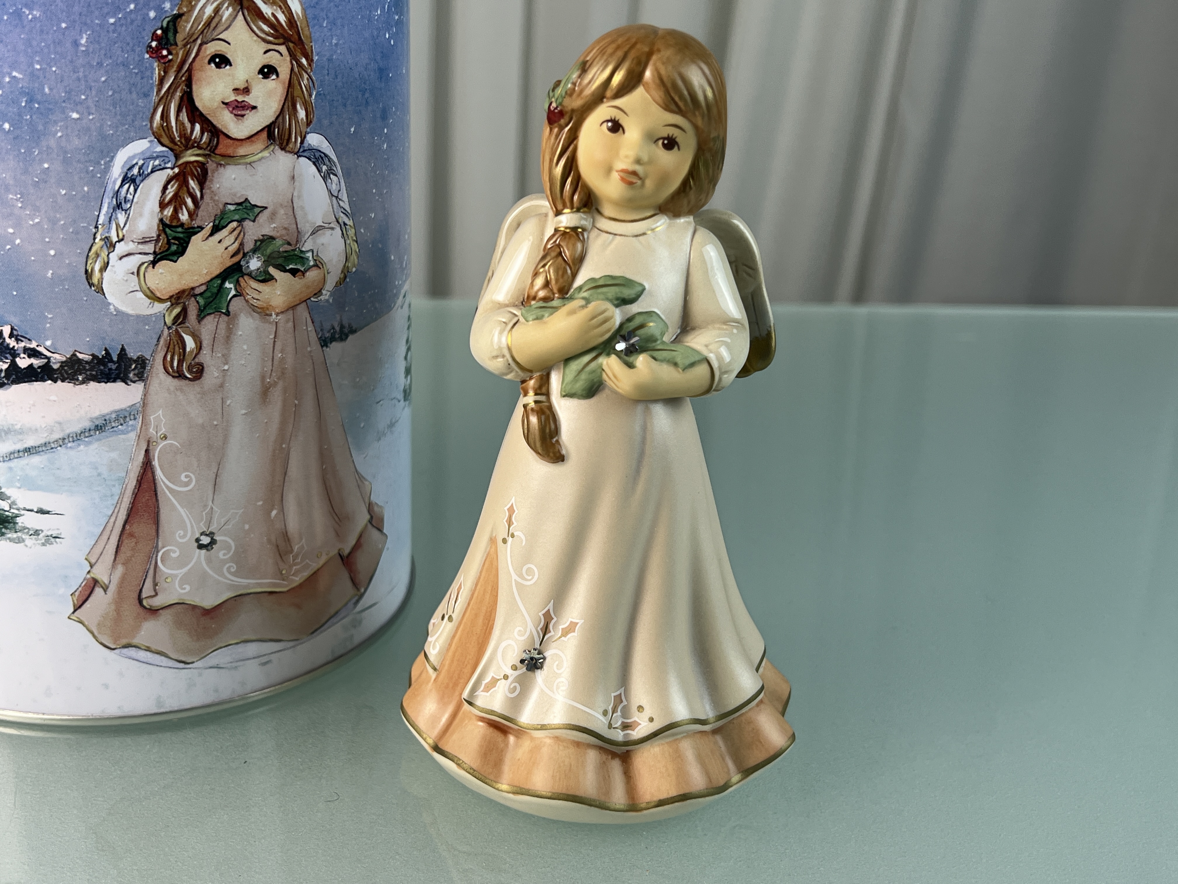 Goebel Figur Engel 2017 Jahresengel 16 cm 1 Wahl. Top Zustand  