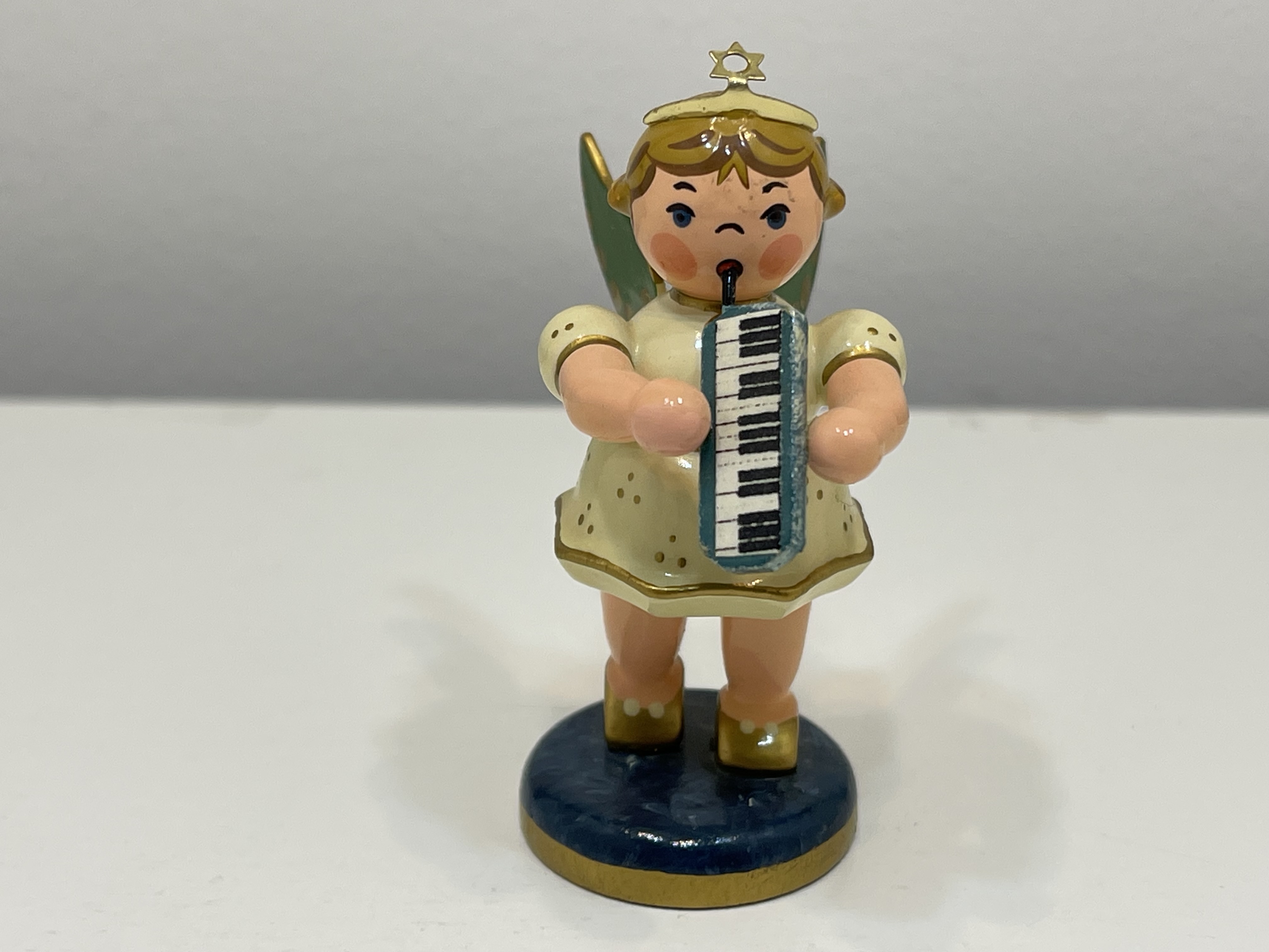 Erzgebirge Sammler Figur Engel Hubrig 6,8 cm. Top Zustand   