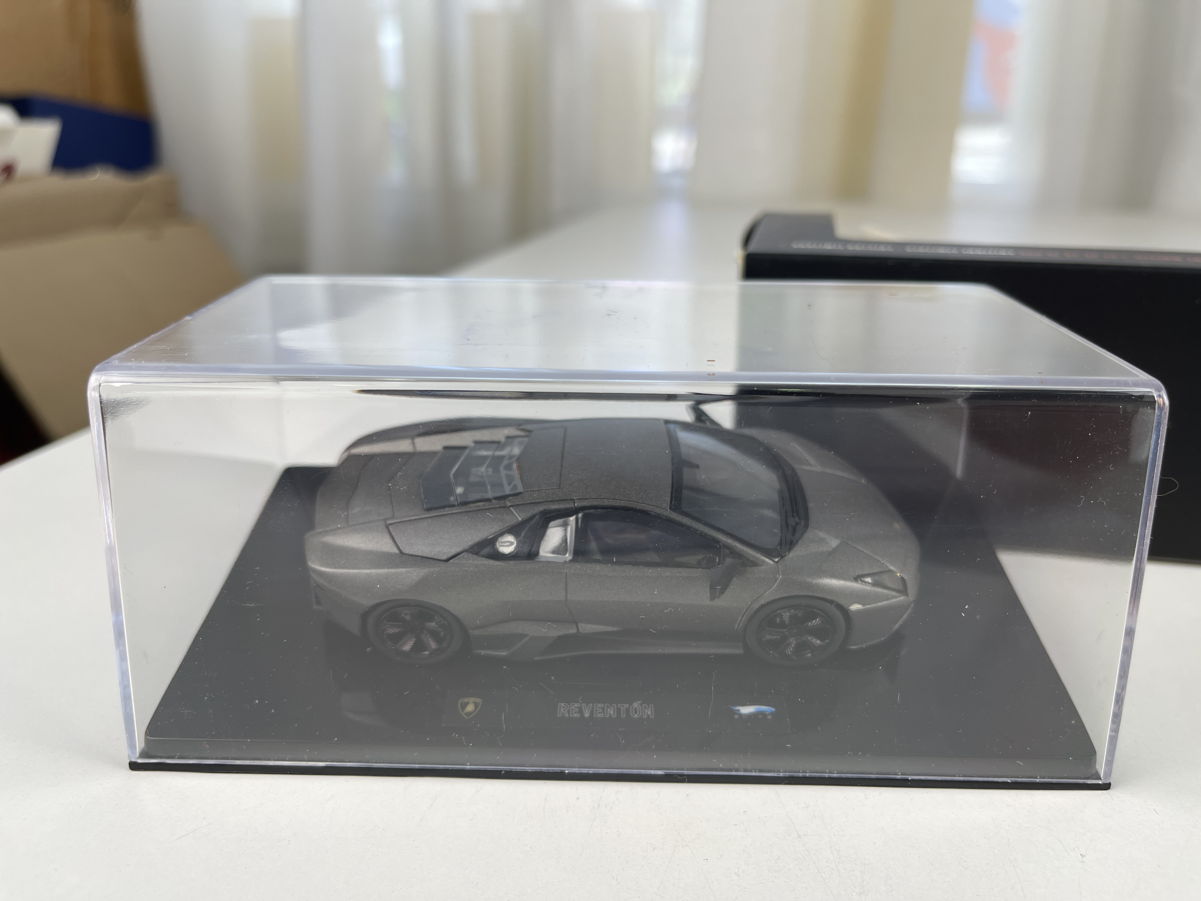 Modellauto  Lamborghini Reventon 1:43 - Top Zustand 