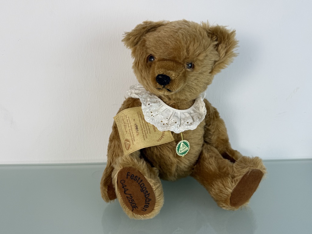 Hermann Teddy Bär 38 cm. Nichtraucherhaushalt. Top Zustand 