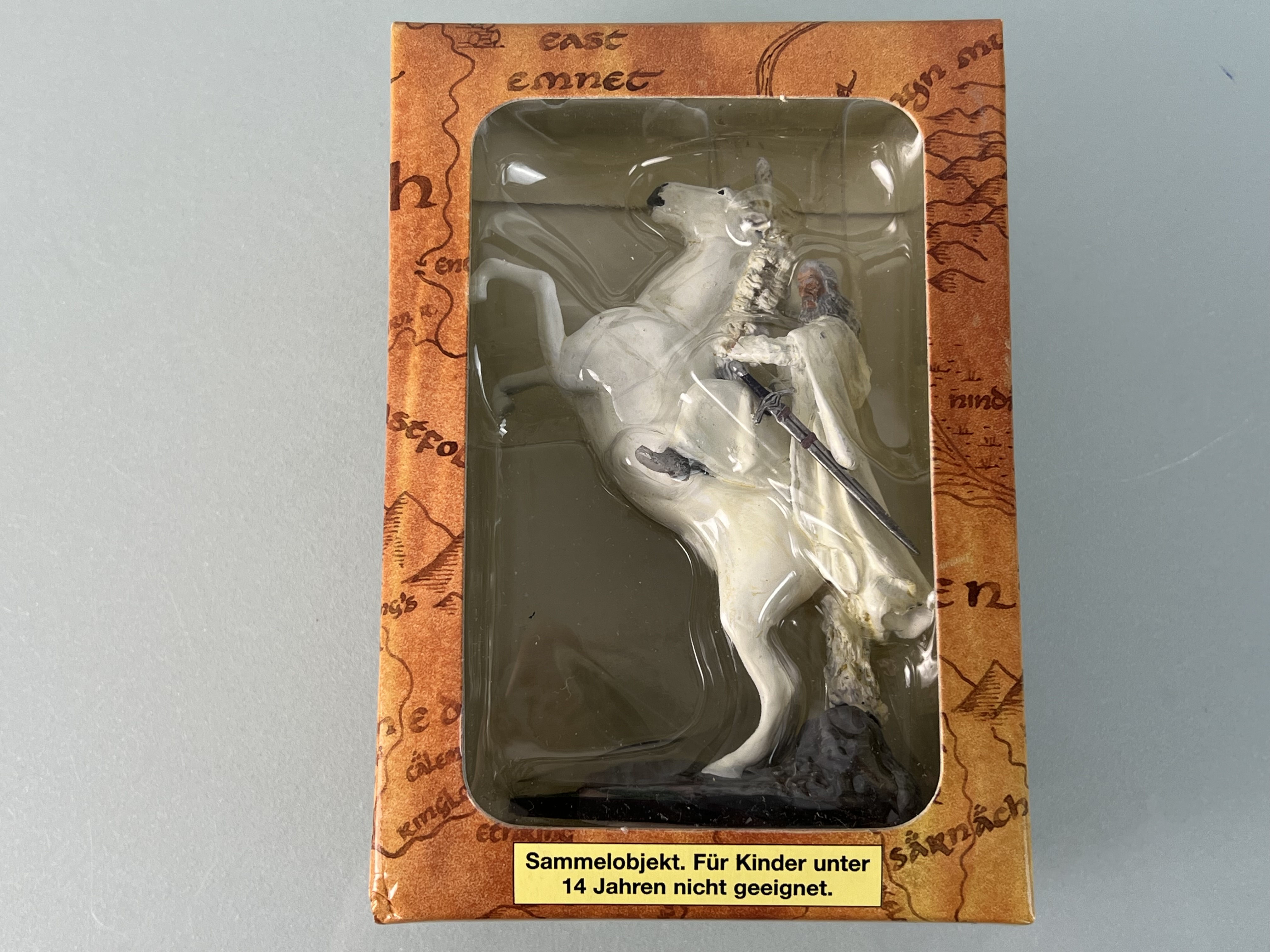 Sammelfigur "Der Herr der Ringe" Gandalf und Schattenfell 12 cm / 11 cm. Sonderfigur 