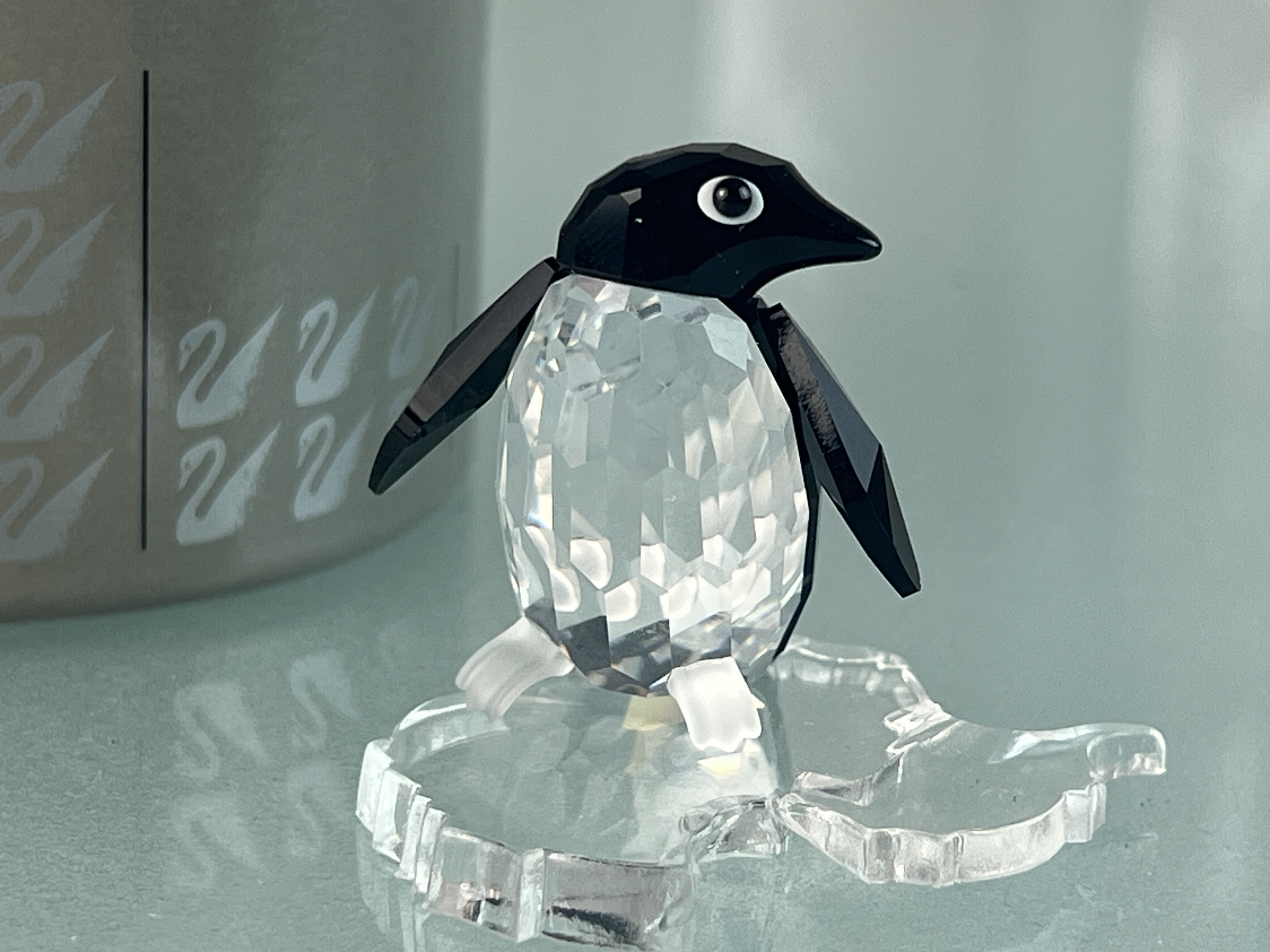 Swarovski Crystal store Penguin 206997