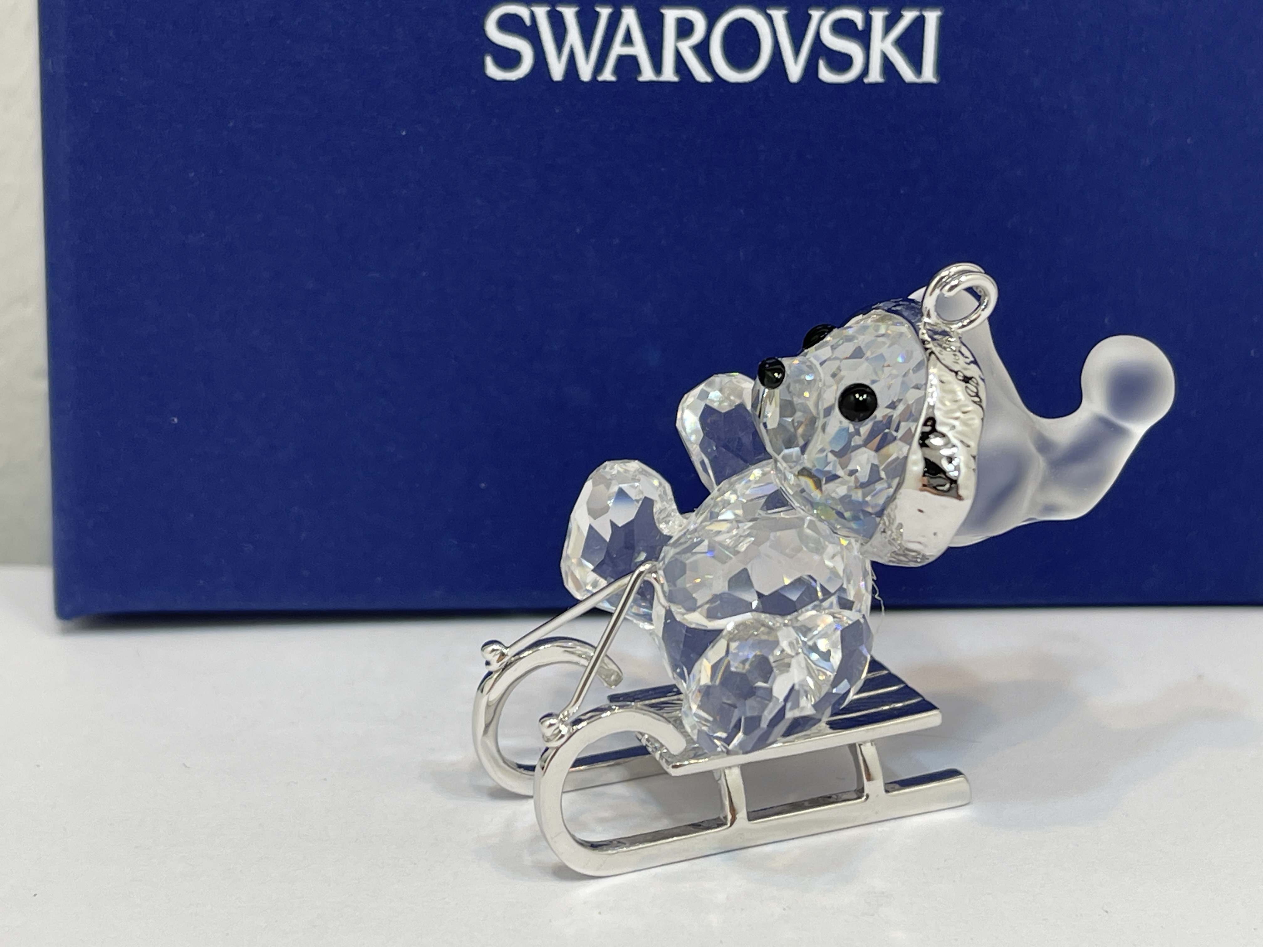  Swarovski Figur 718990 Kris Bär Schlitten Ornament 4,4 cm. Ovp & Zertifikat 