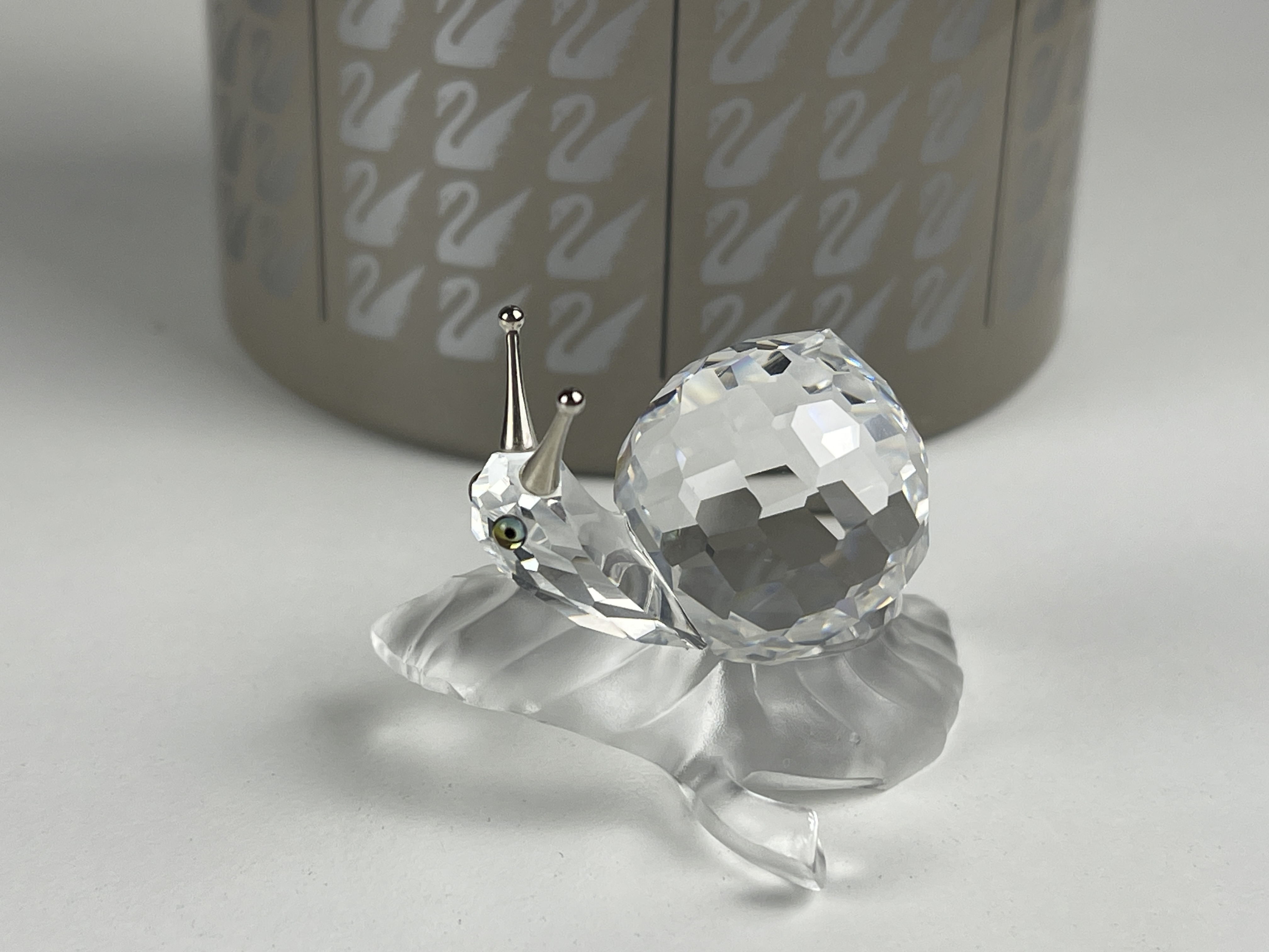 Swarovski Figur 196501 Schnecke auf Blatt. 5 cm. Ovp & Zertifikat - Top Zustand. 