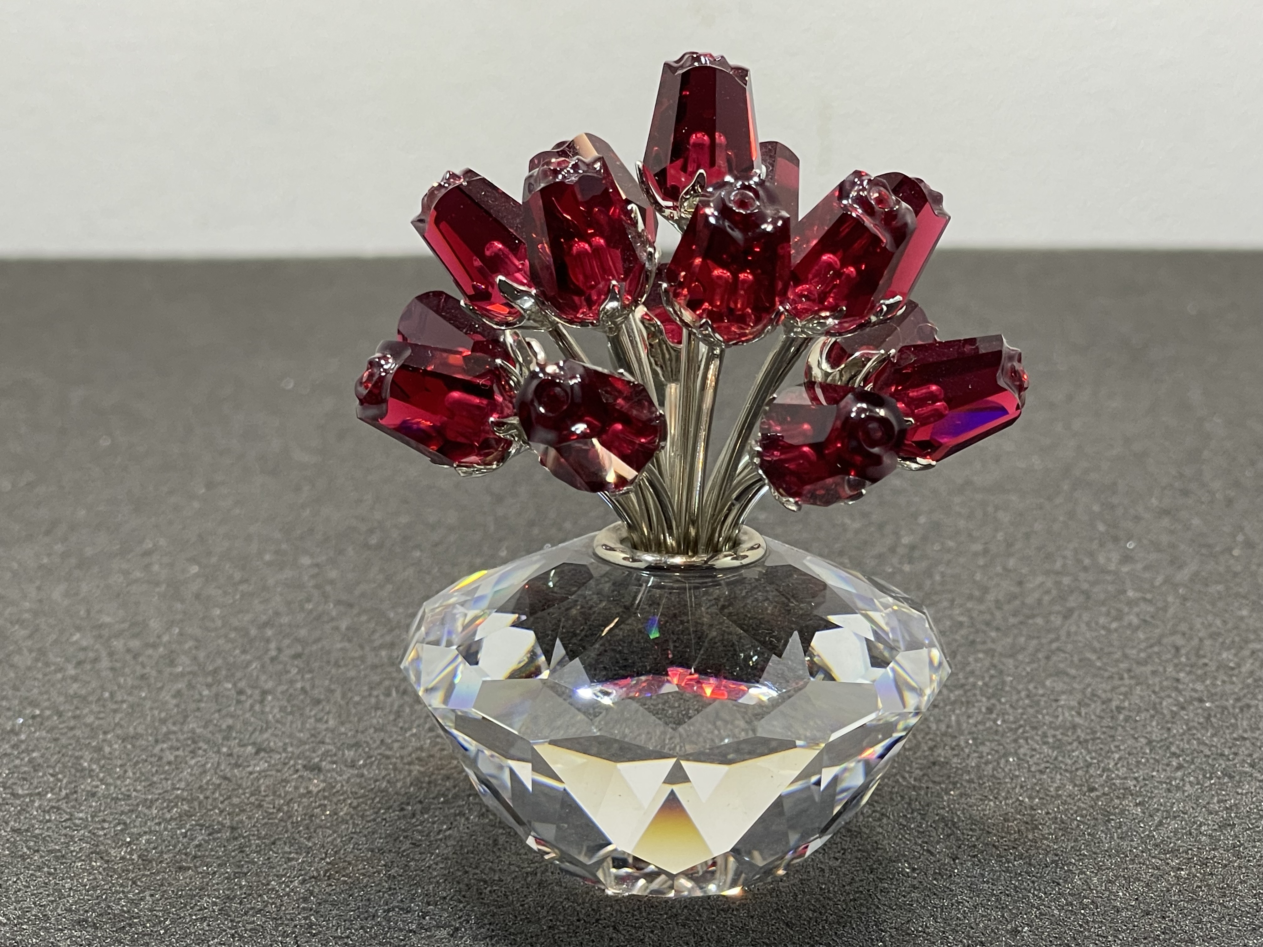 Swarovski Figur 283394 Rote Rosen Vase 7,3 cm. - Top Zustand