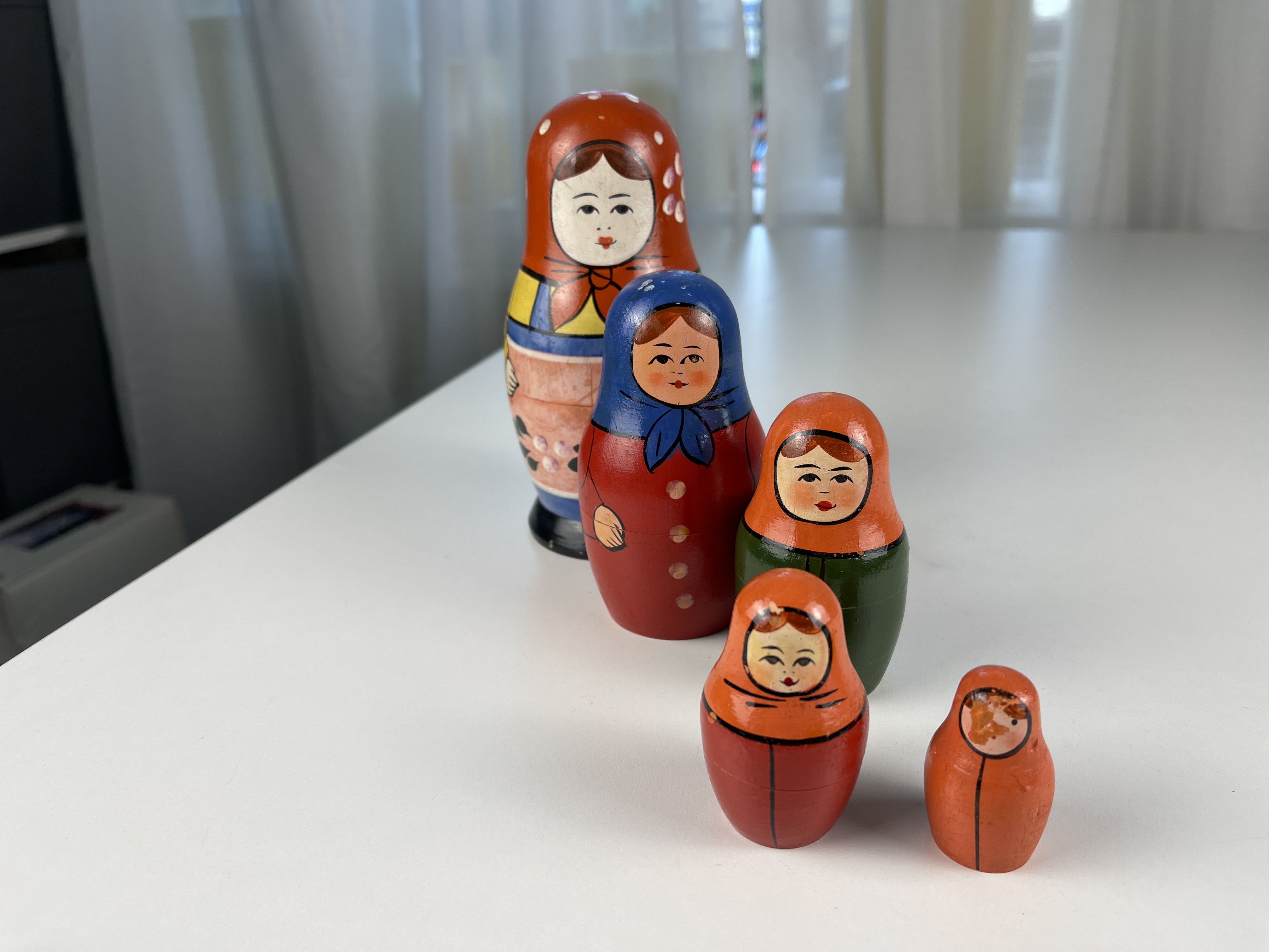 Holz Figur Matroschka  16 cm - Zustand  siehe Fotos 