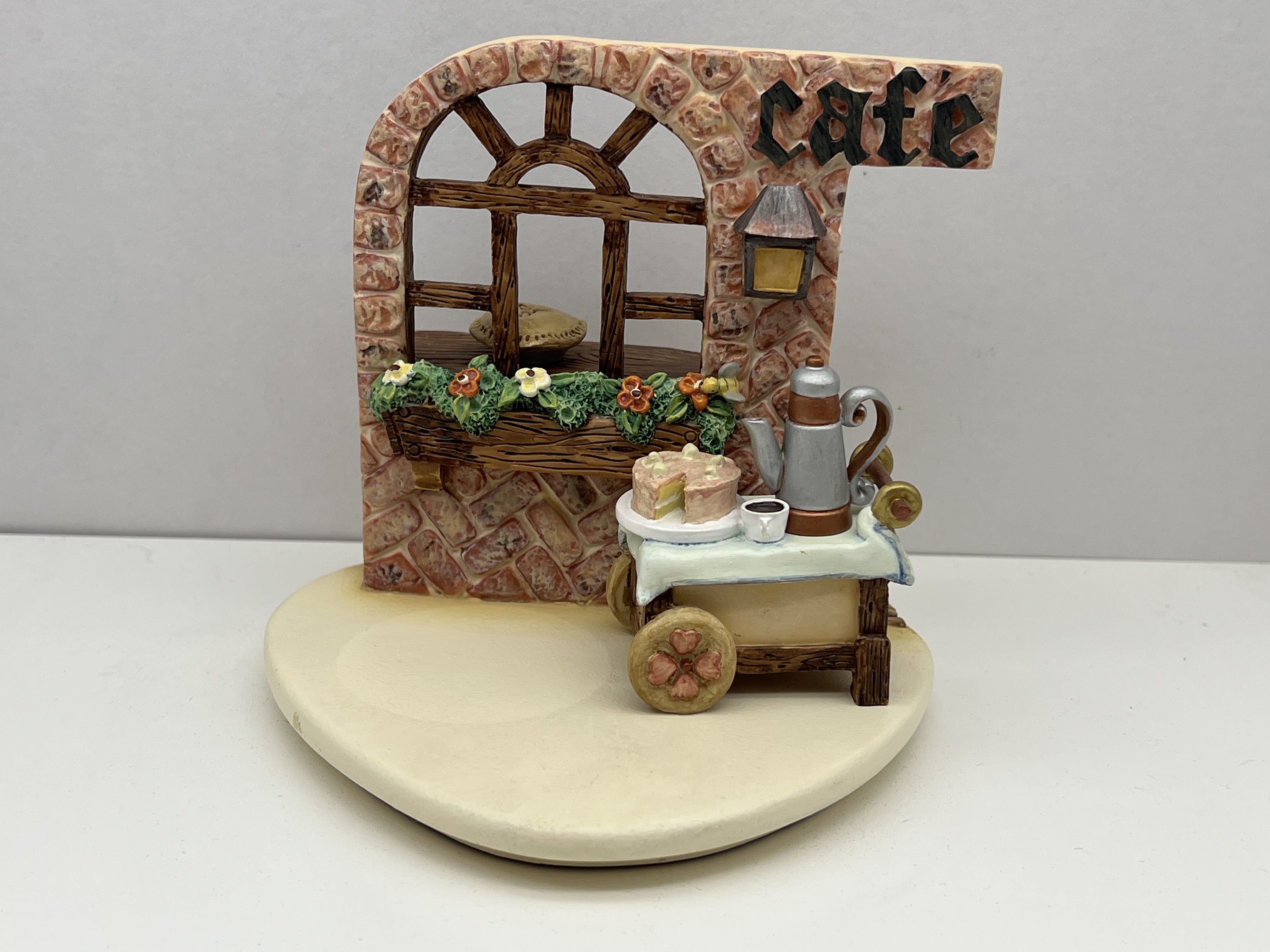 Hummel Figur Display Cafe 13 cm. Top Zustand 